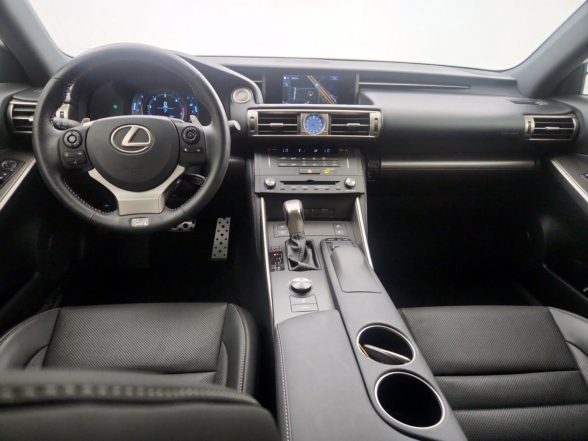 Thumbnail: 2015 Lexus IS - 8