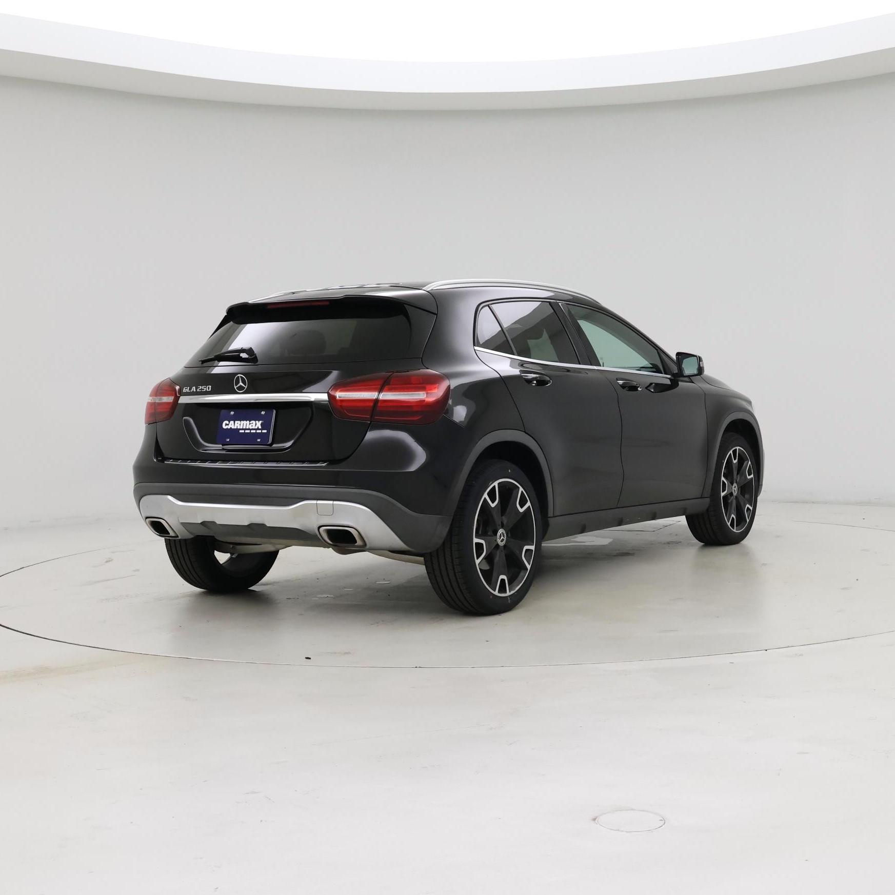 Thumbnail: 2019 Mercedes-Benz GLA - 8
