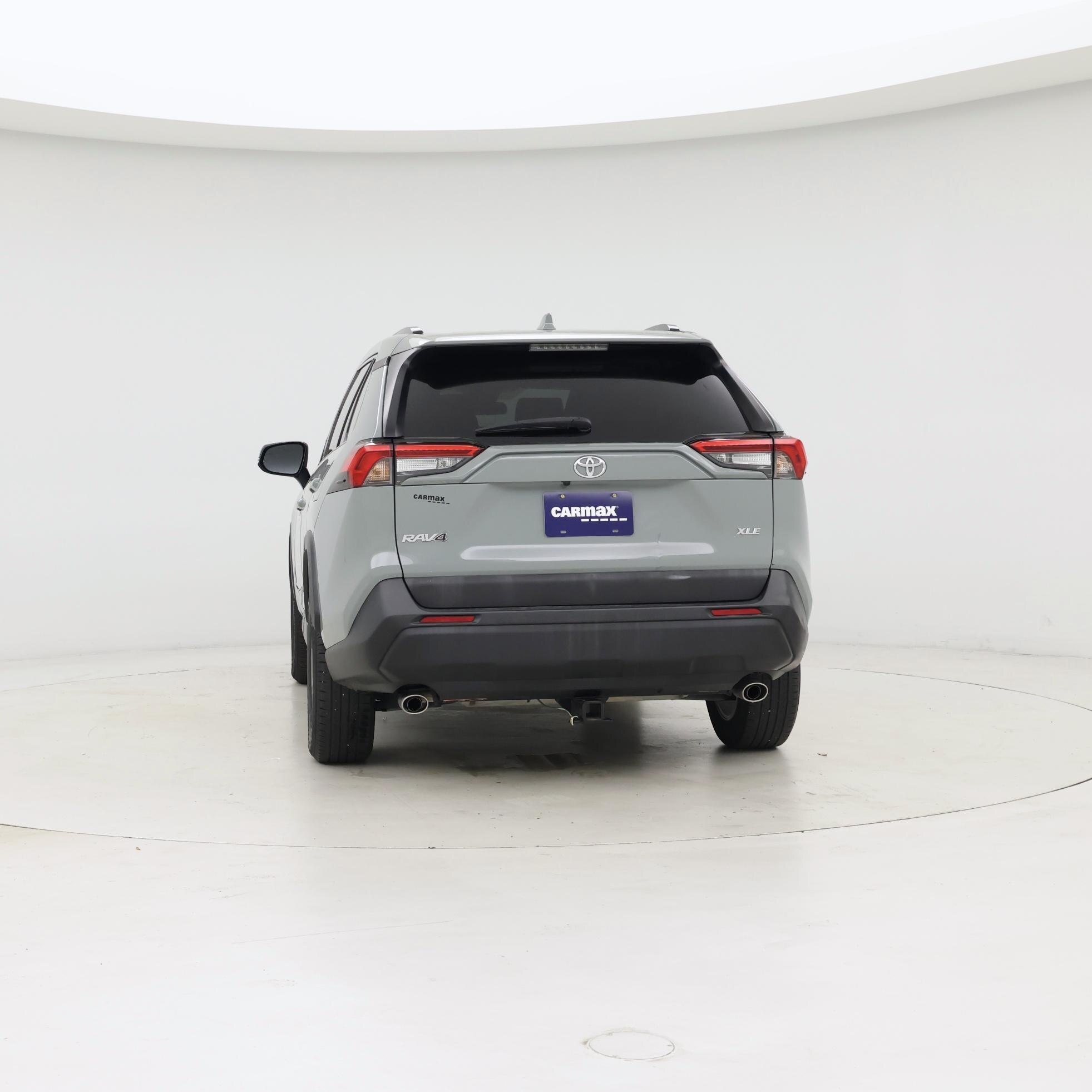 Thumbnail: 2021 Toyota RAV4 - 6