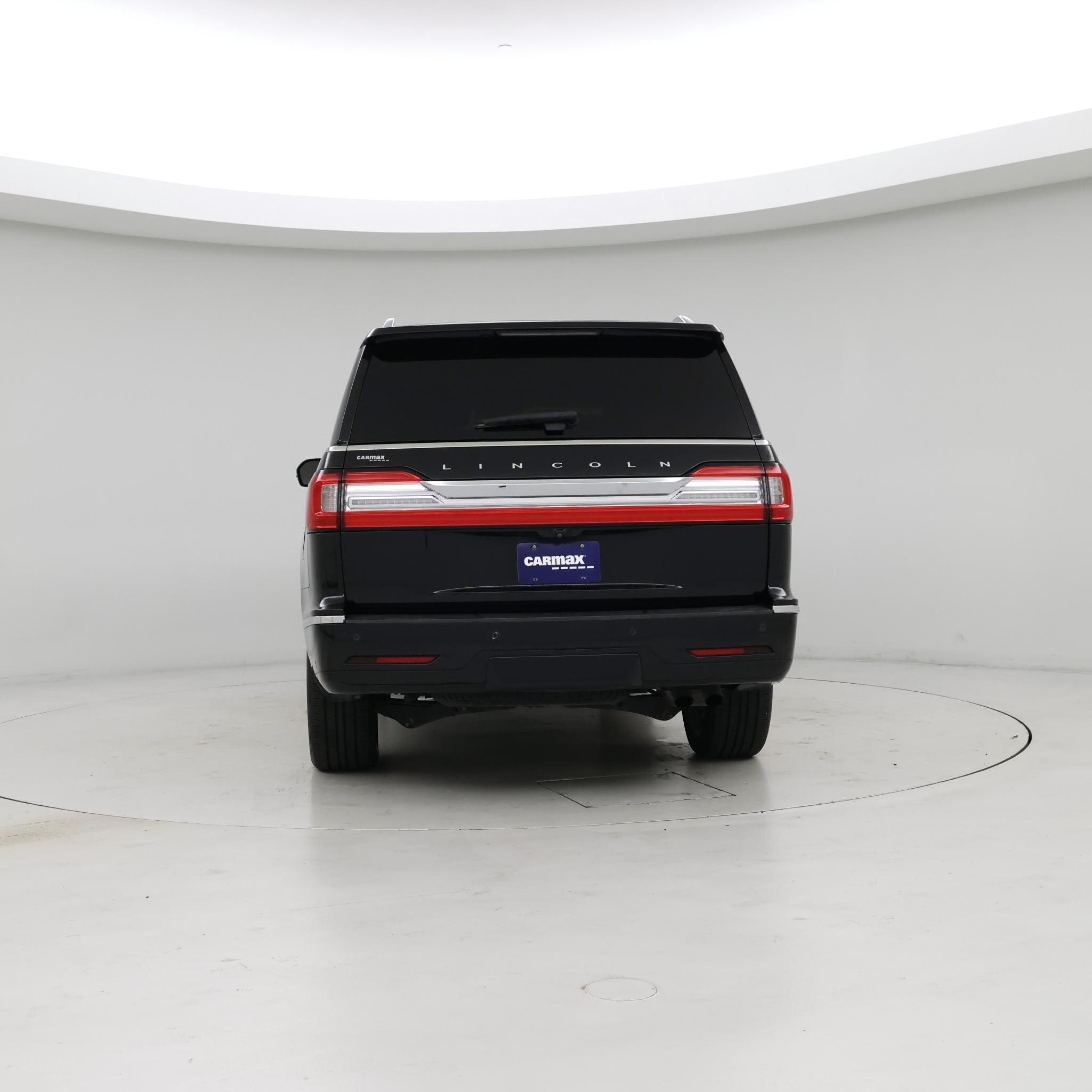 Thumbnail: 2021 Lincoln Navigator - 6