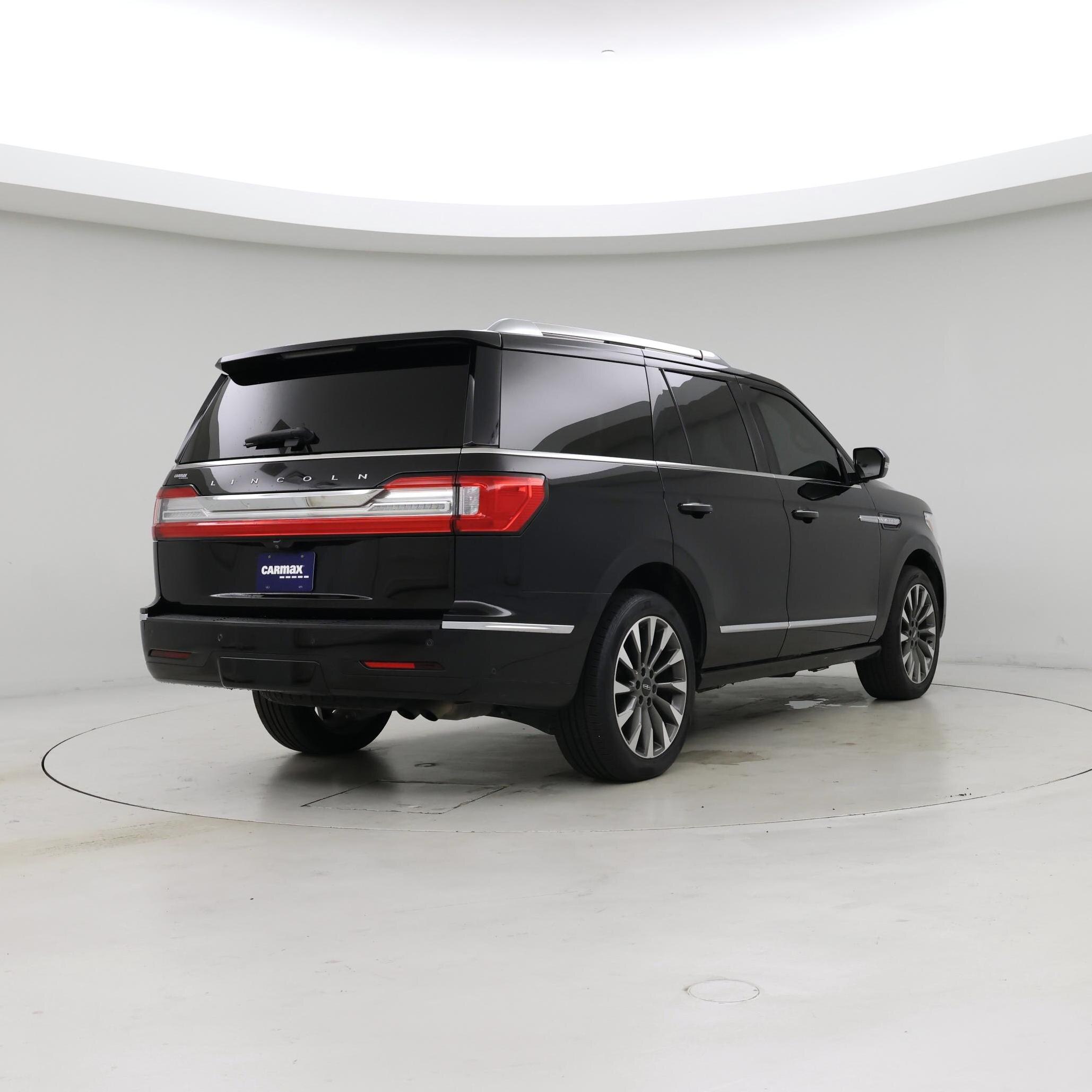 Thumbnail: 2021 Lincoln Navigator - 8