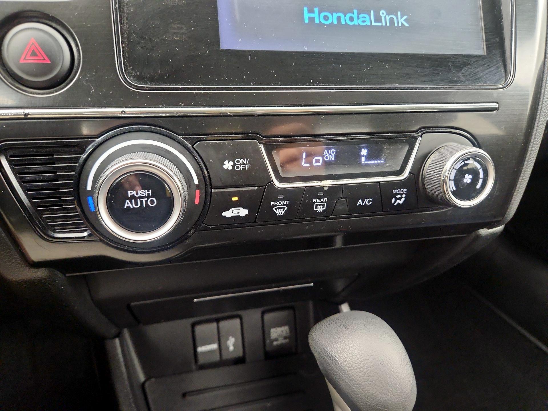 Thumbnail: 2015 Honda Civic - 16