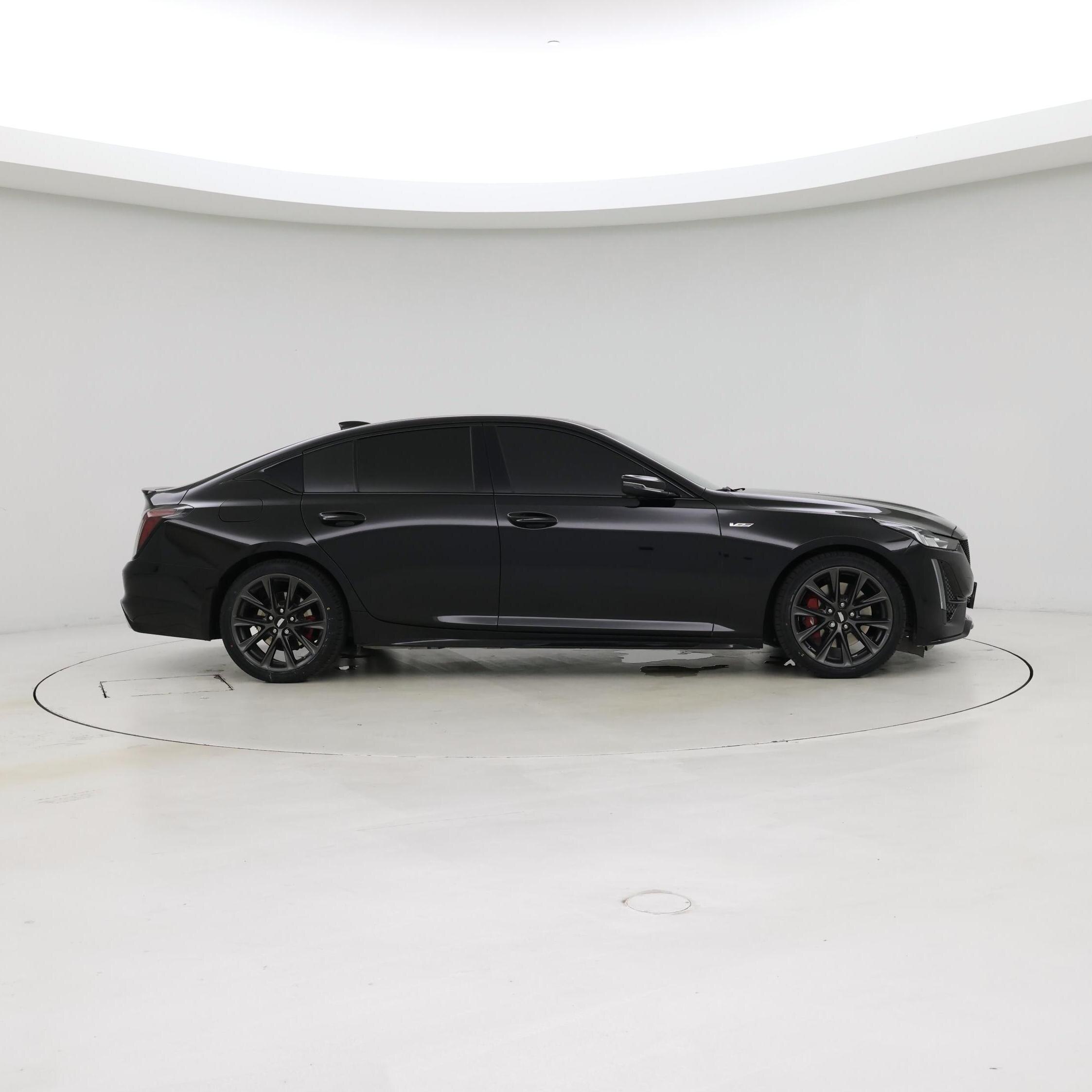Thumbnail: 2023 Cadillac CT5 - 7