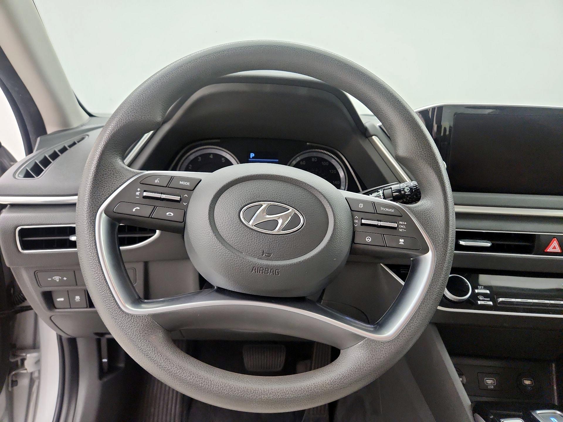 Thumbnail: 2023 Hyundai Sonata - 10