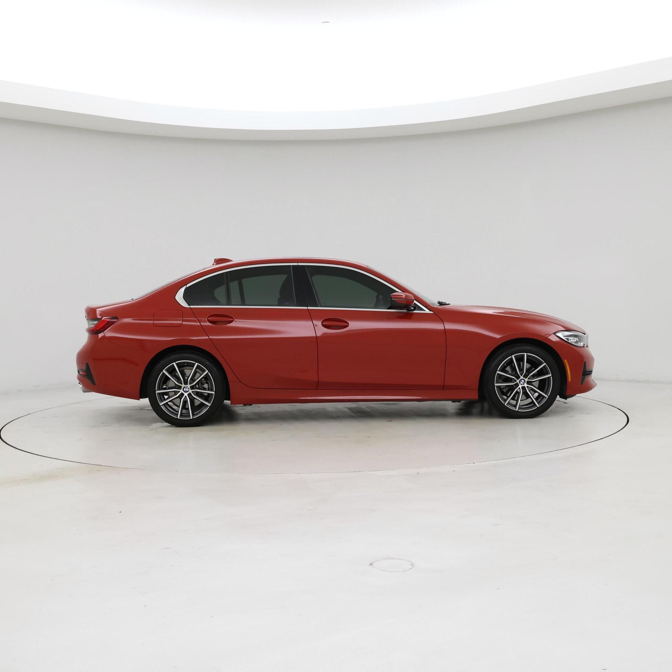 Thumbnail: 2022 BMW 3 Series - 7