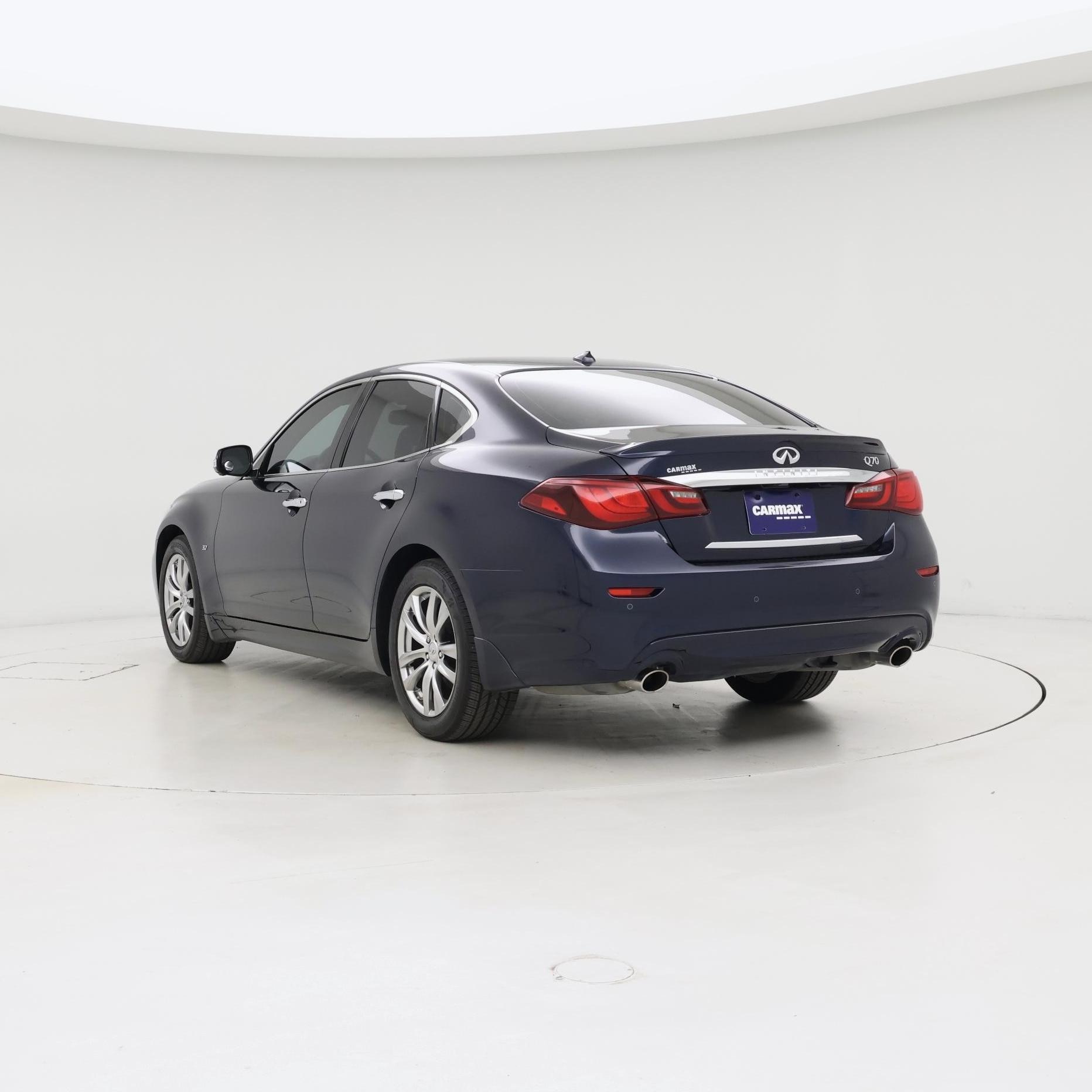 Thumbnail: 2019 INFINITI Q70 - 2