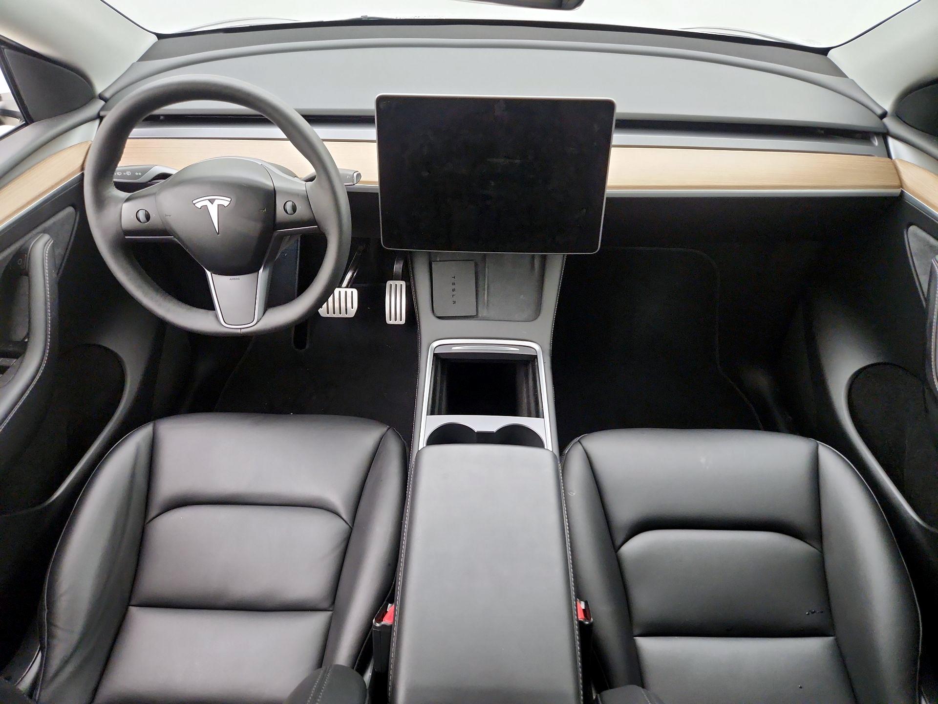 Thumbnail: 2023 Tesla Model Y - 9