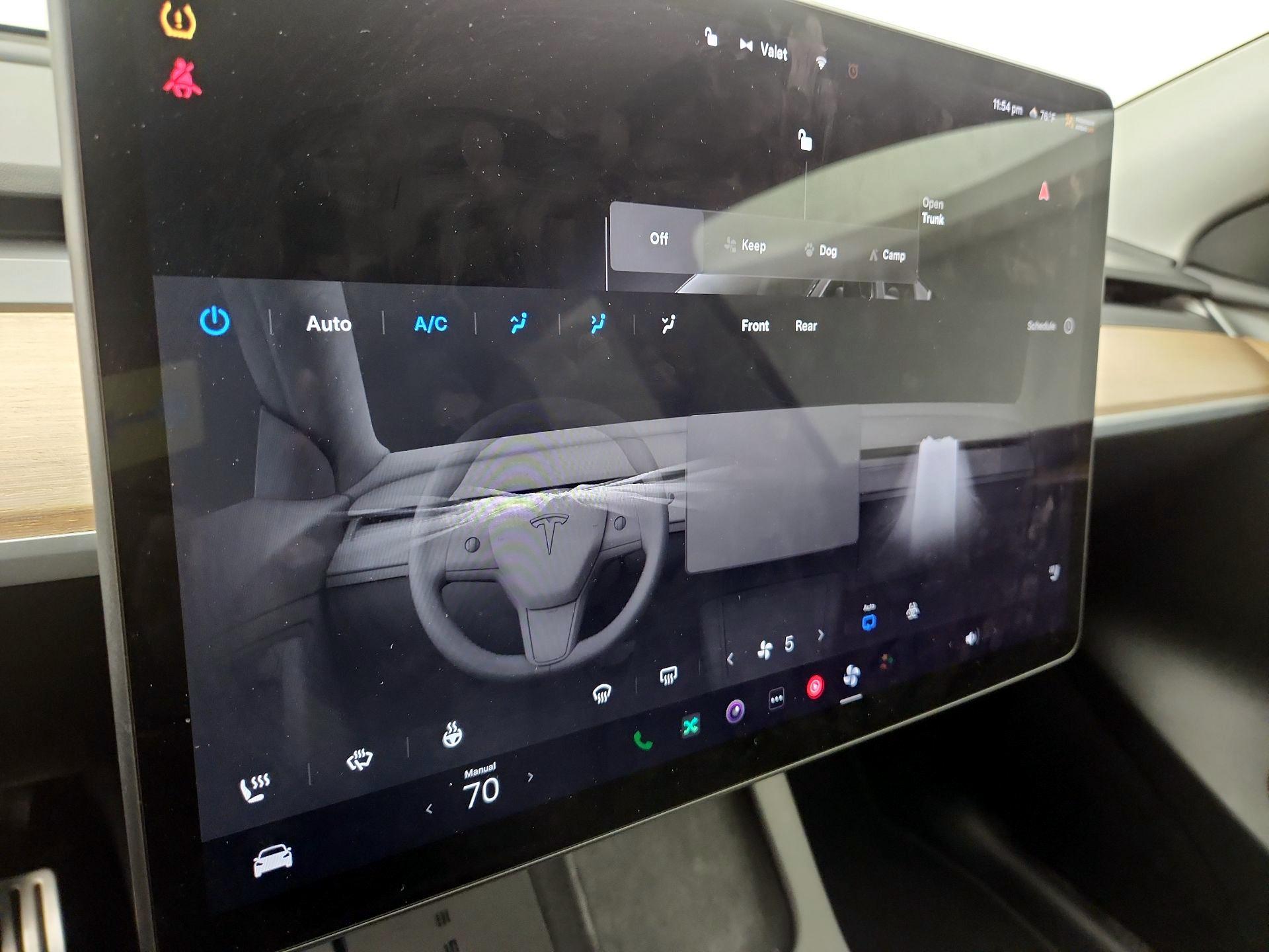 Thumbnail: 2023 Tesla Model Y - 15
