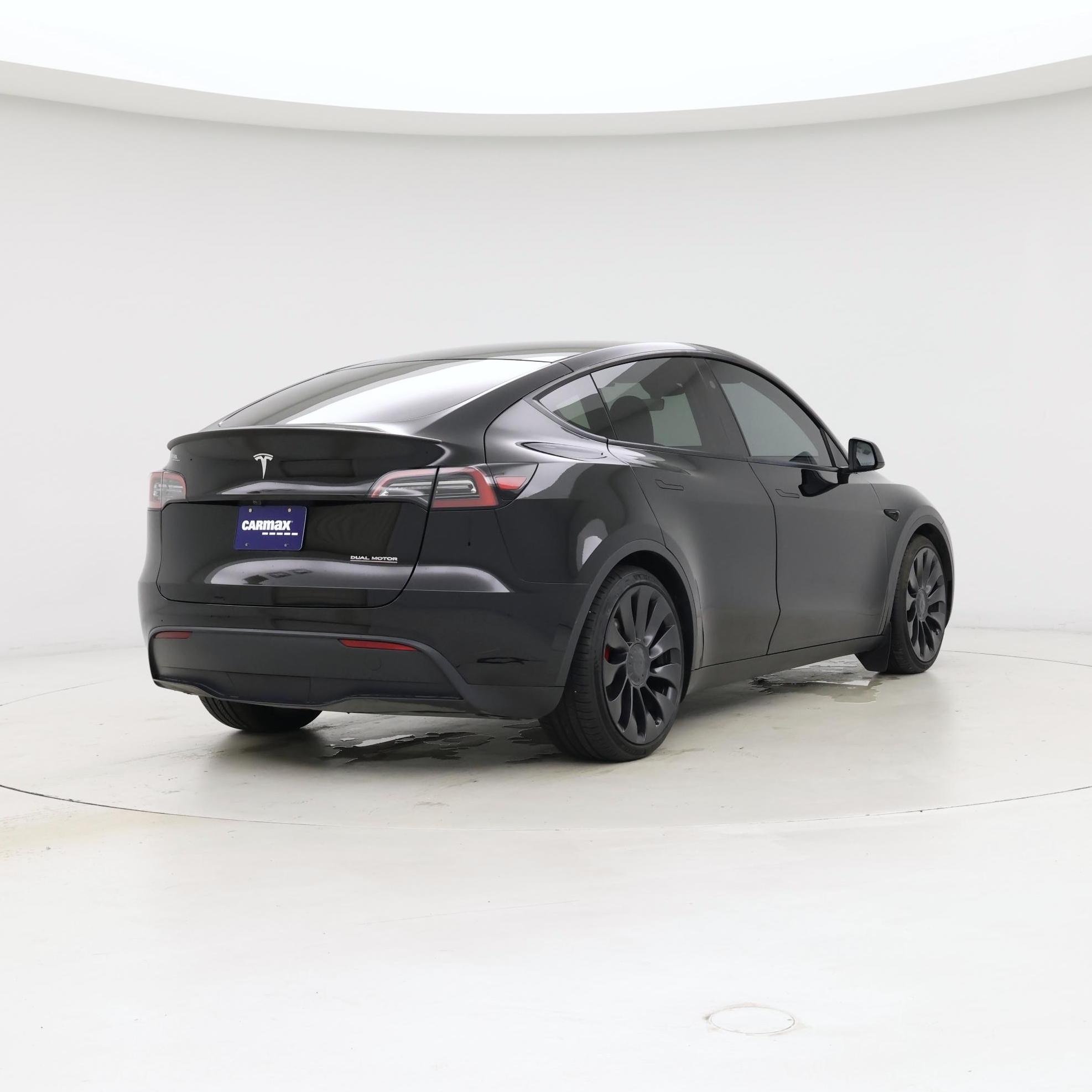 Thumbnail: 2023 Tesla Model Y - 8