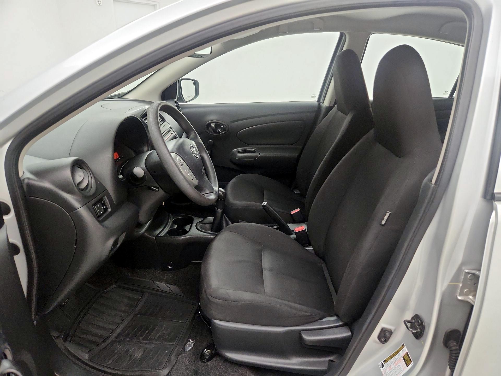 Thumbnail: 2016 Nissan Versa - 11