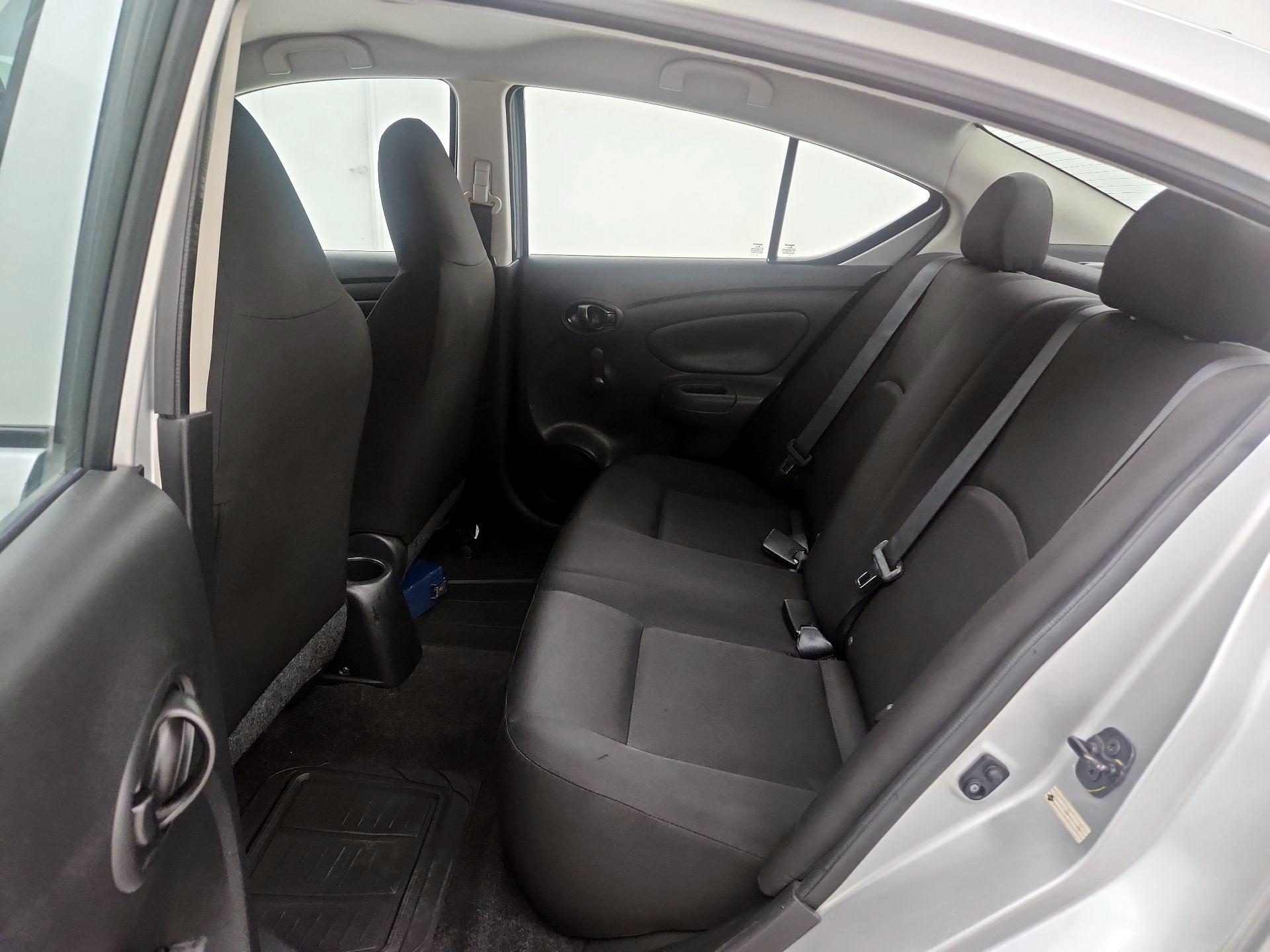 Thumbnail: 2016 Nissan Versa - 17