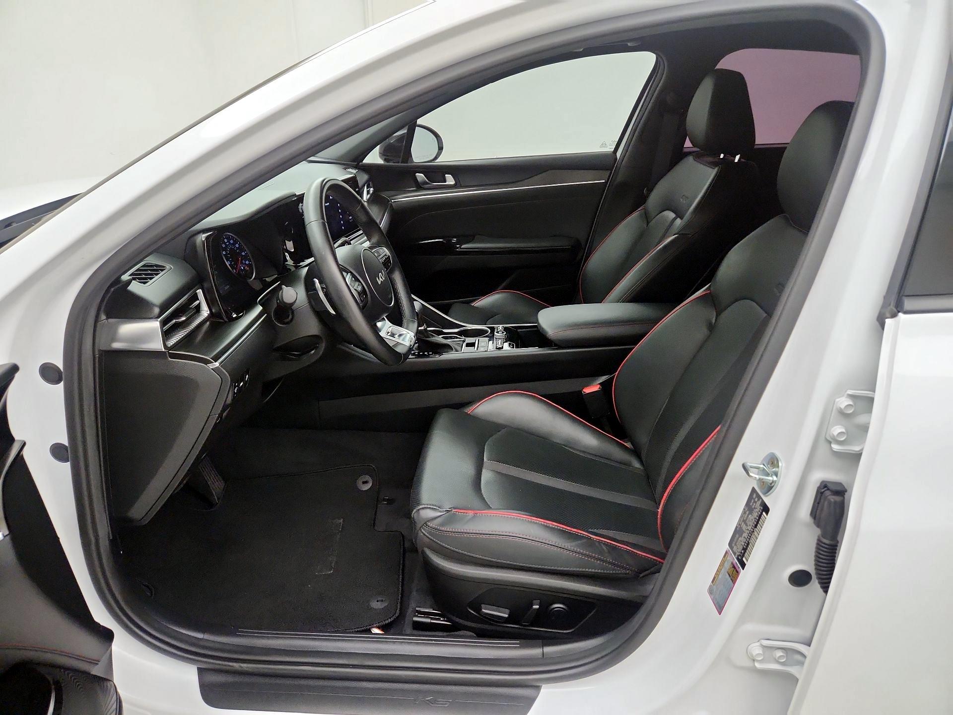 Thumbnail: 2023 Kia K5 - 11