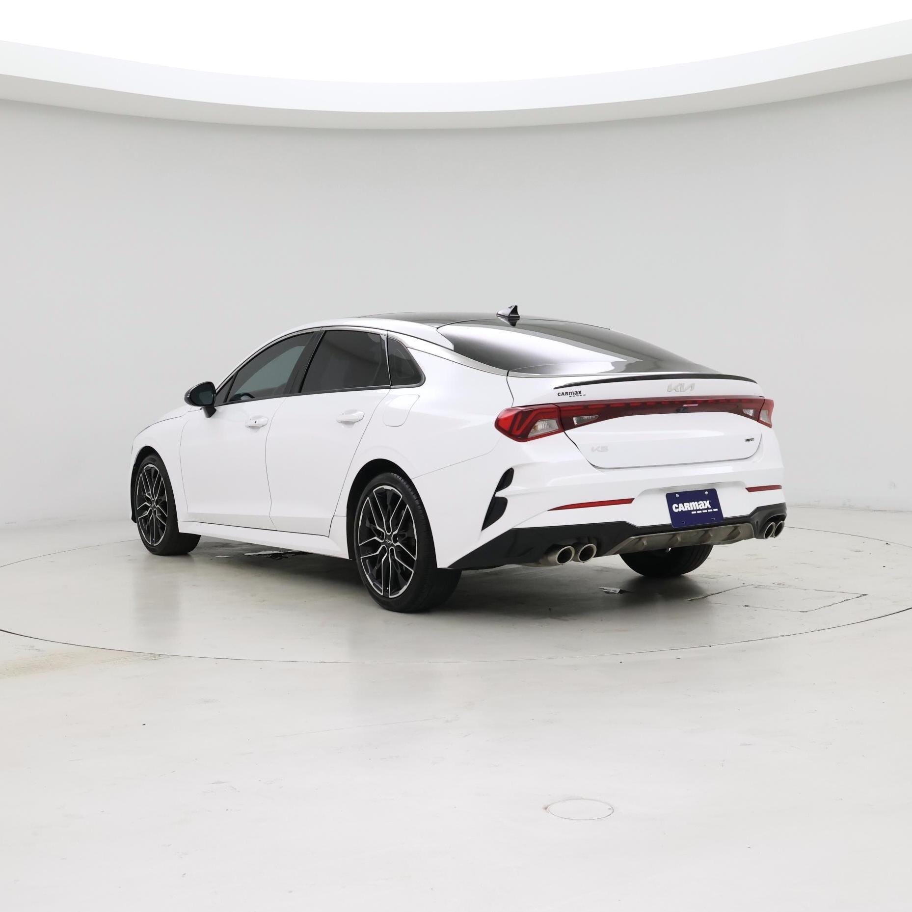 Thumbnail: 2023 Kia K5 - 2