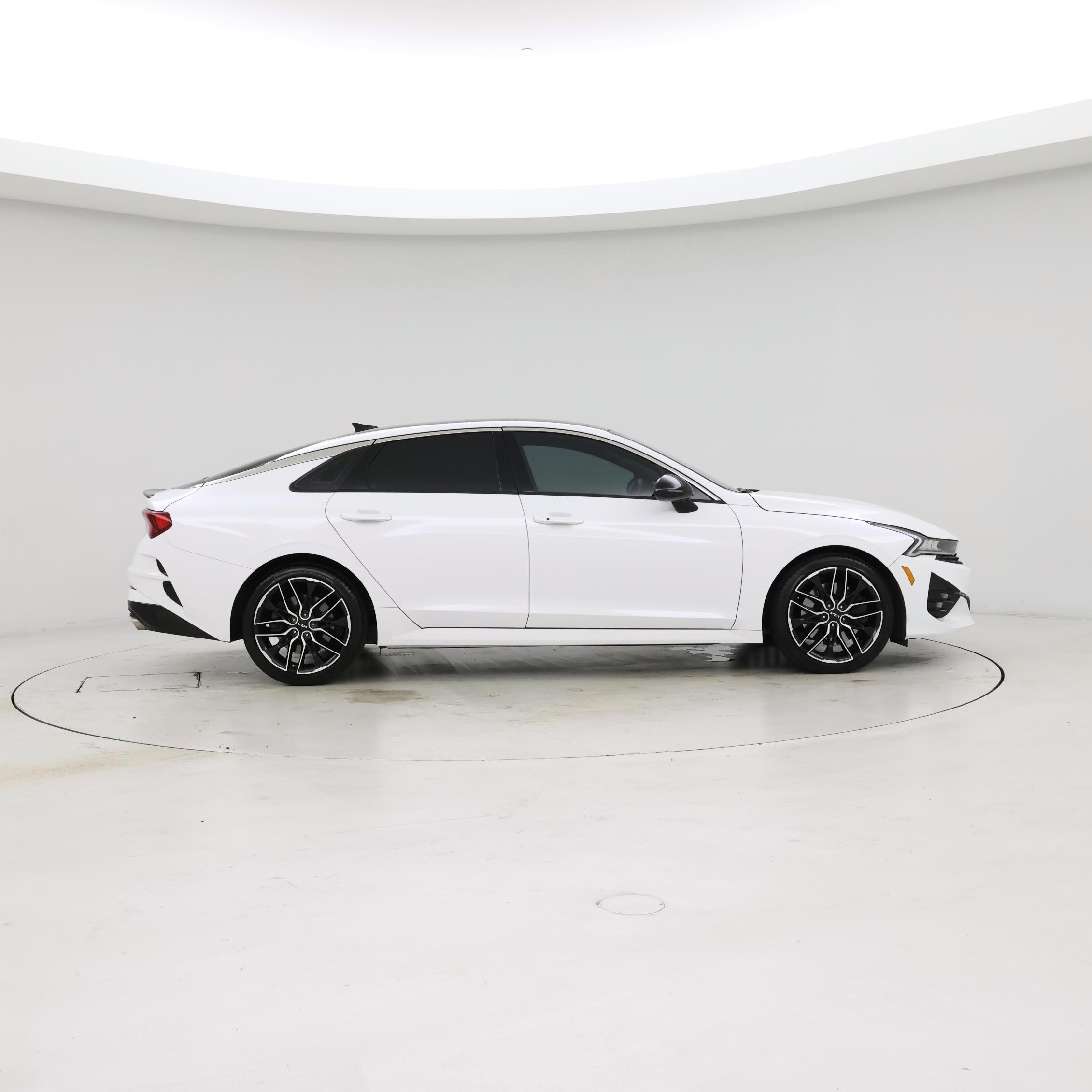 Thumbnail: 2023 Kia K5 - 7