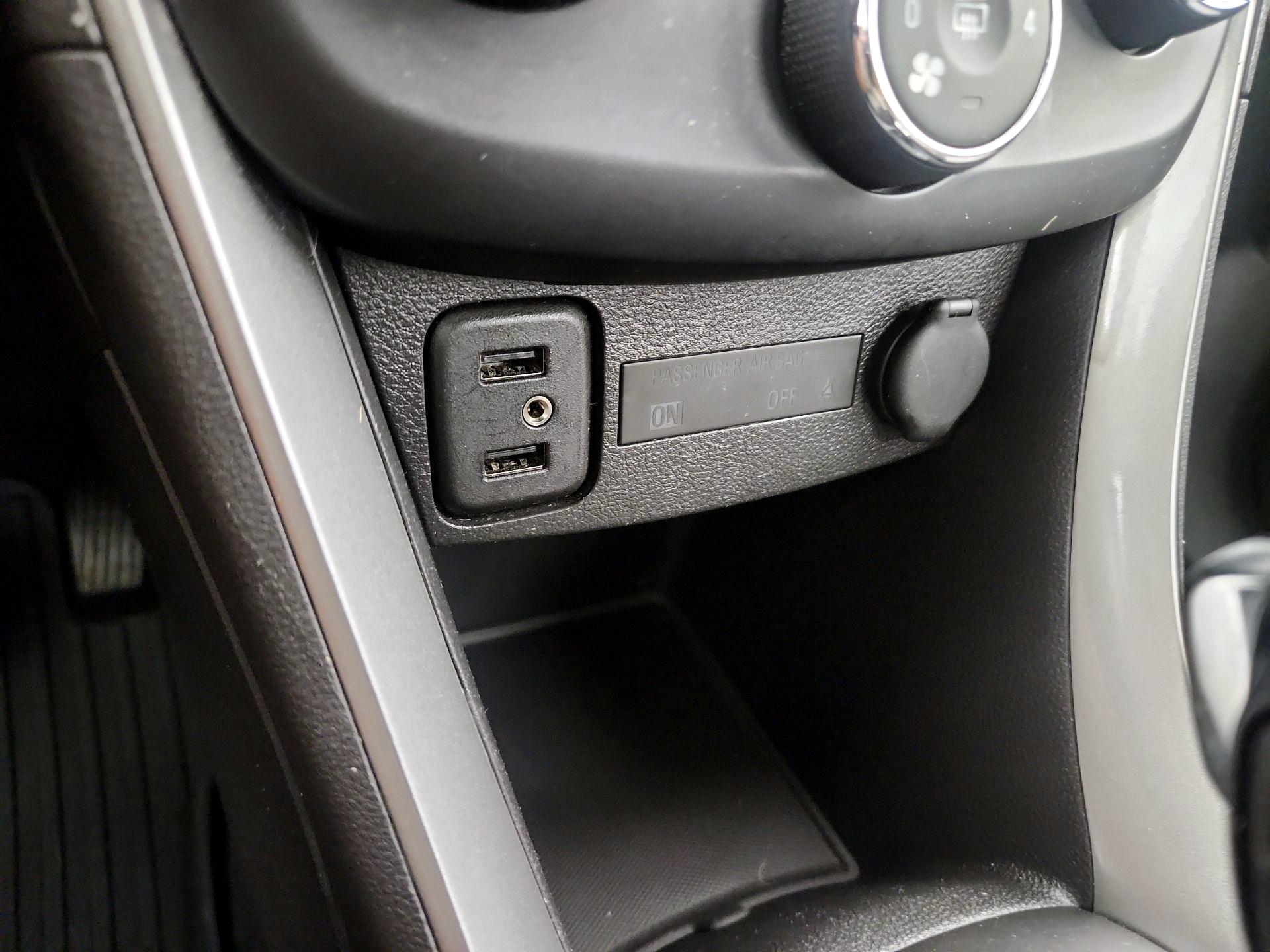 Thumbnail: 2019 Chevrolet Trax - 18