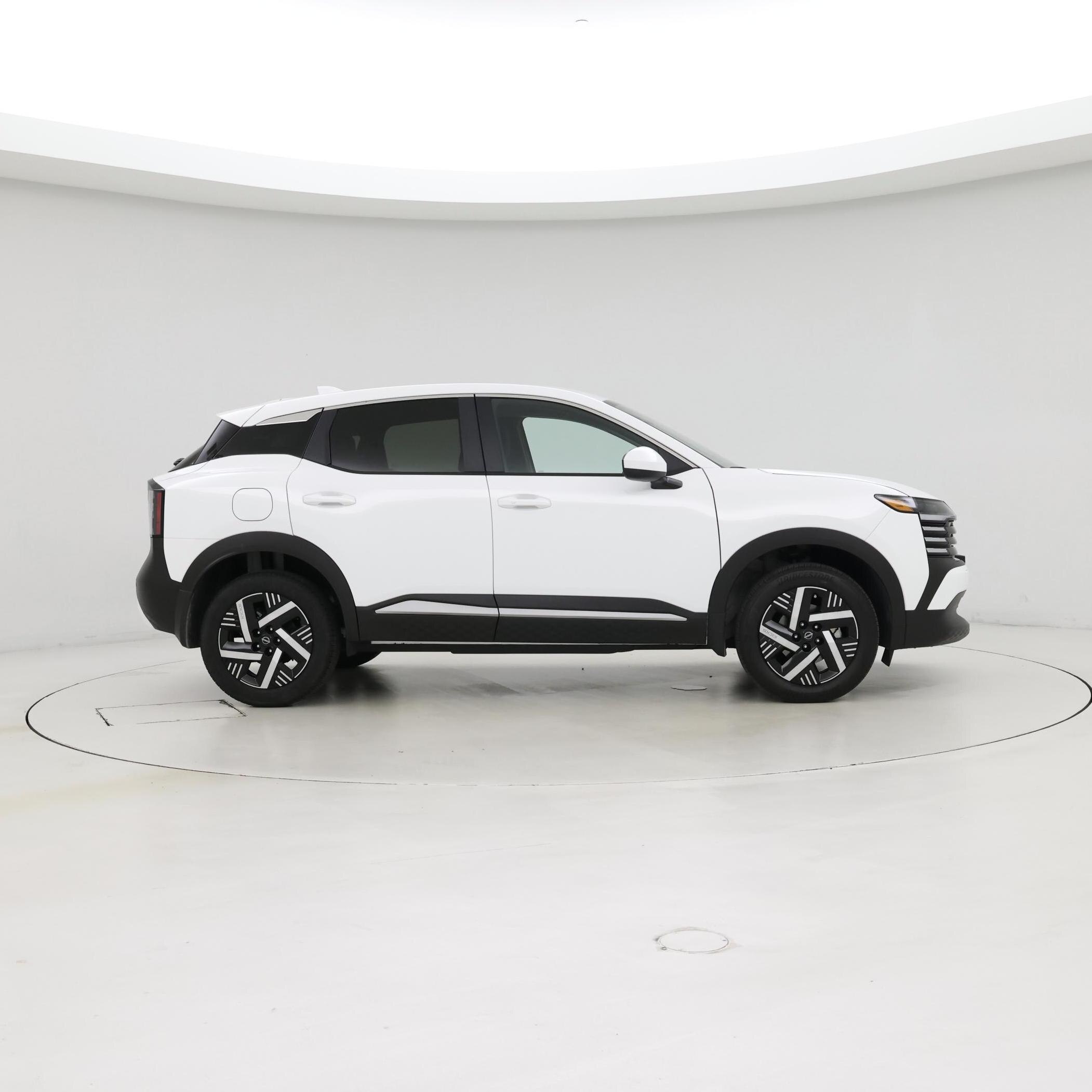 Thumbnail: 2025 Nissan Kicks - 7