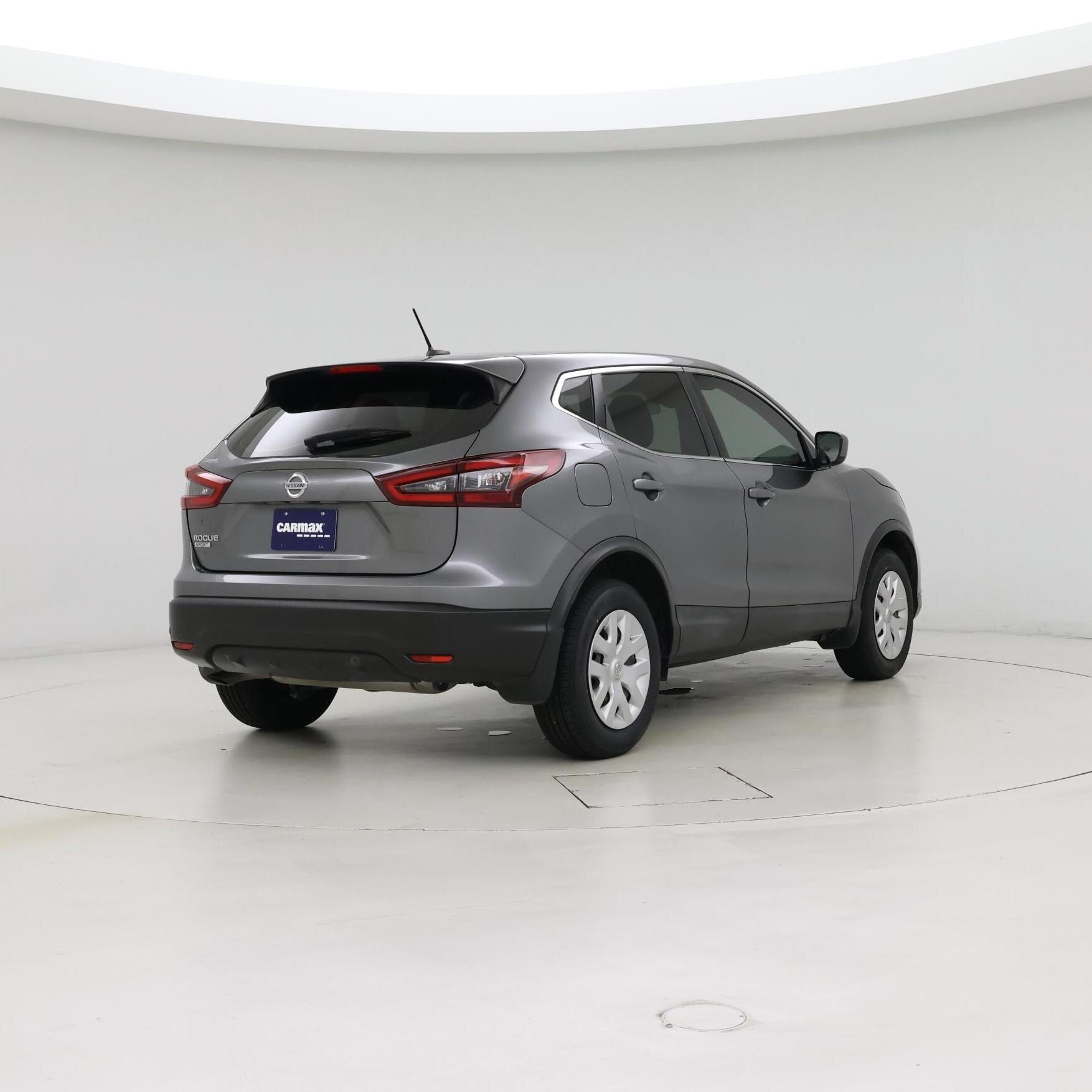 Thumbnail: 2020 Nissan Rogue Sport - 8