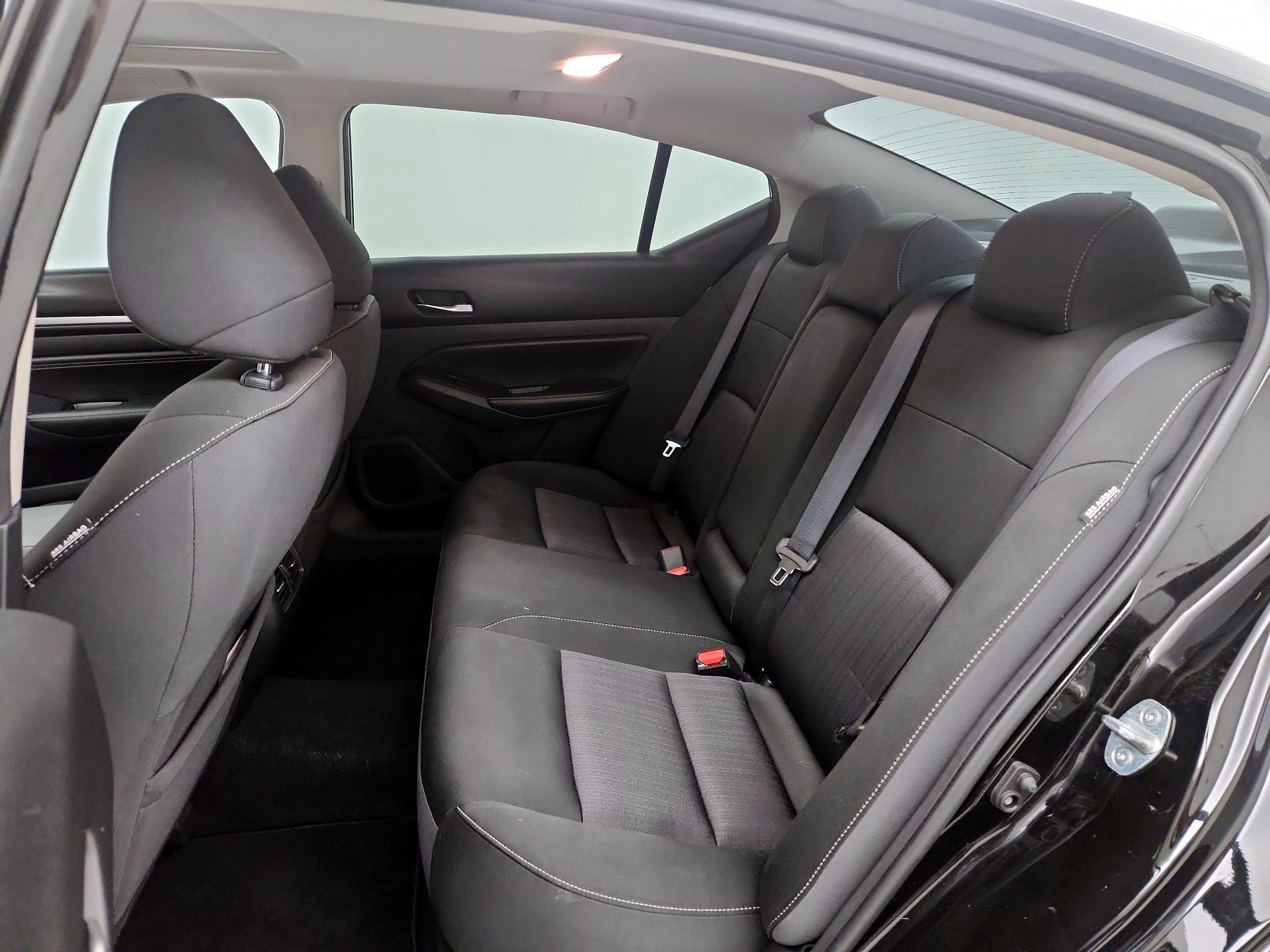 Thumbnail: 2019 Nissan Altima - 18