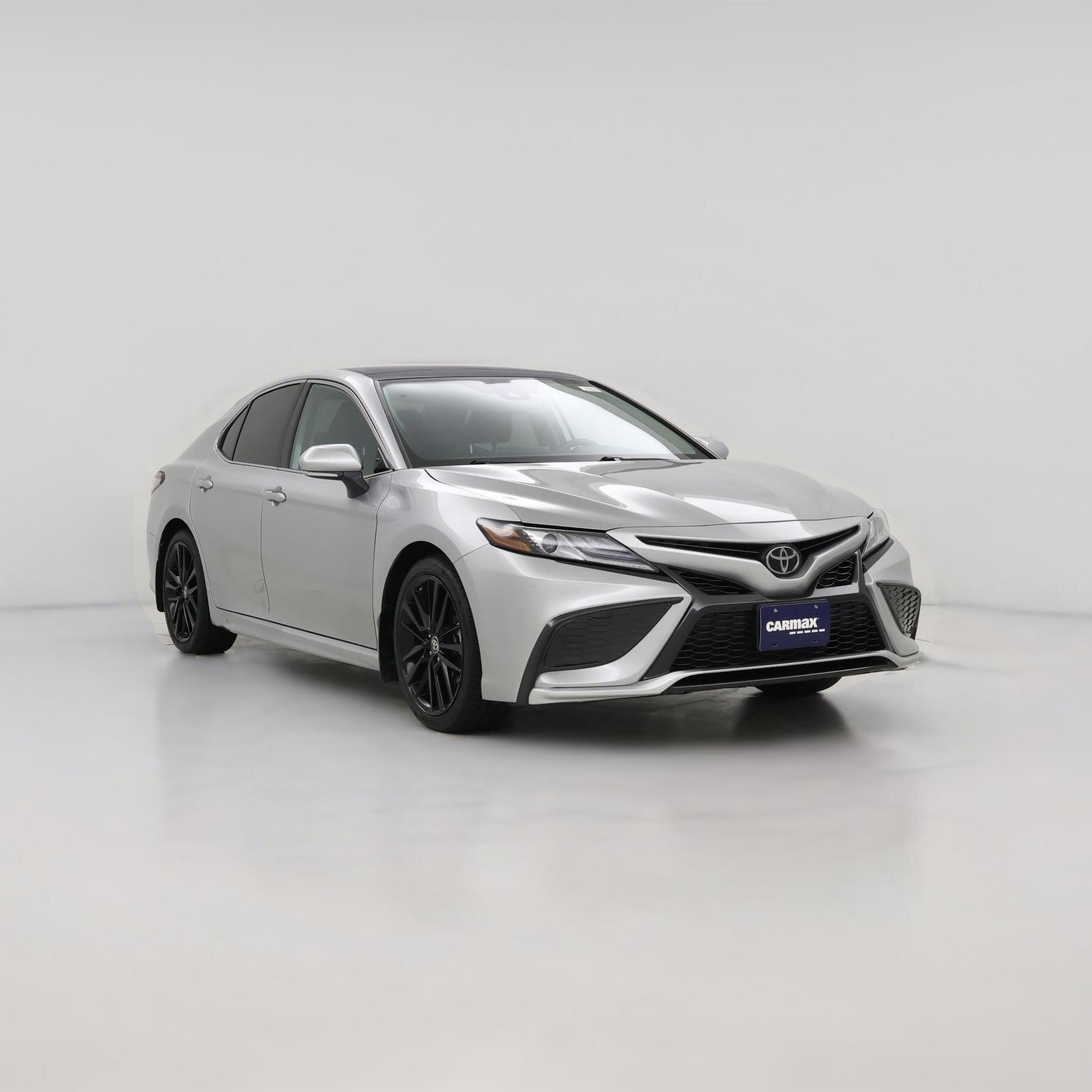 Thumbnail: 2022 Toyota Camry - 1