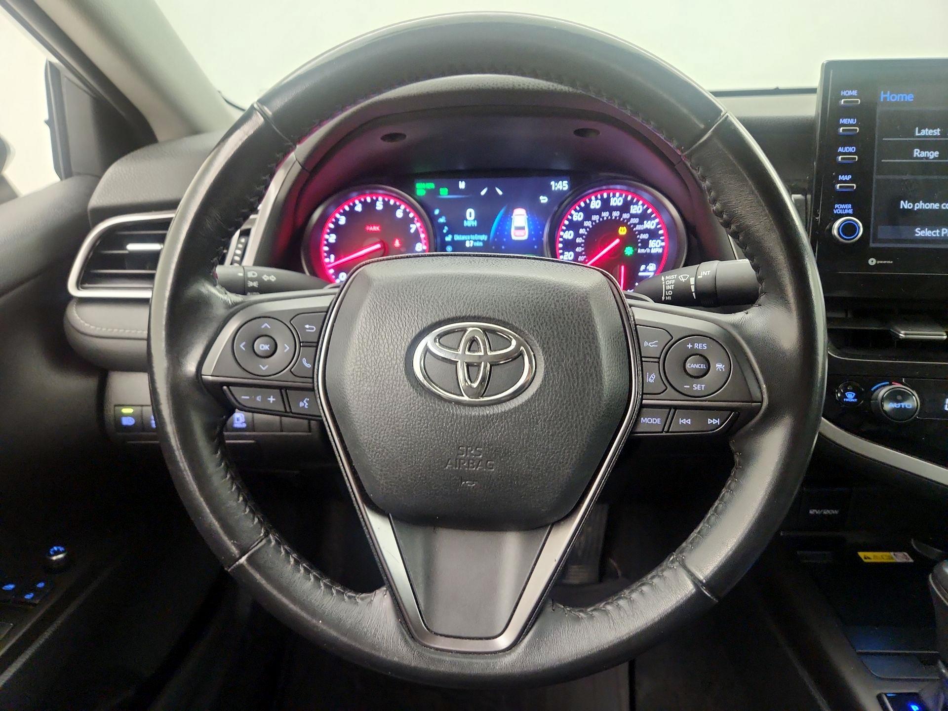 Thumbnail: 2022 Toyota Camry - 10