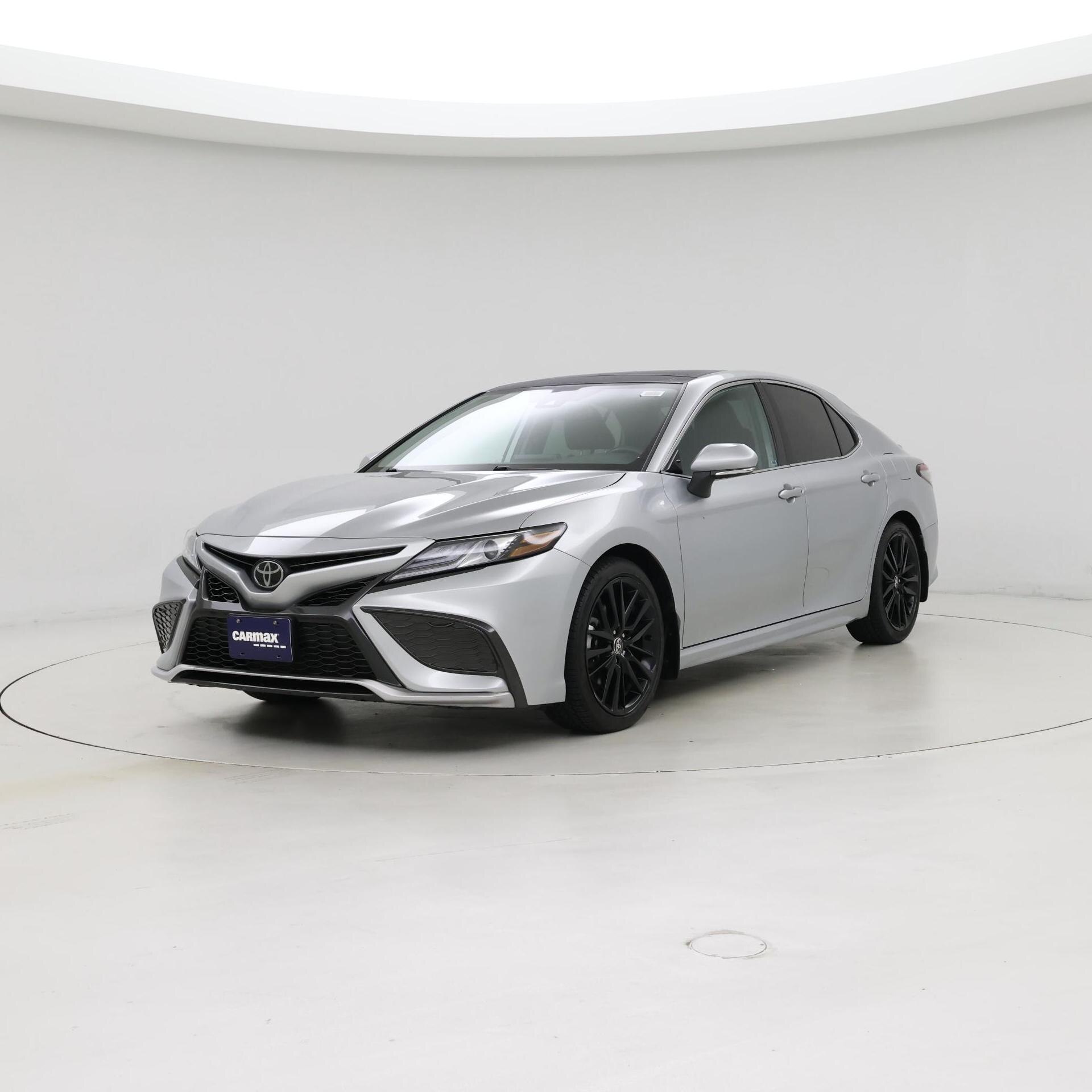 Thumbnail: 2022 Toyota Camry - 4