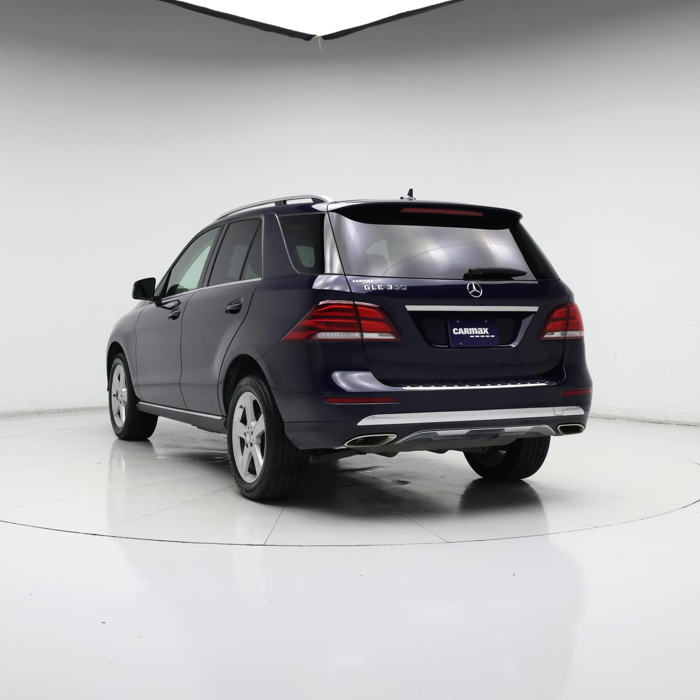 Thumbnail: 2016 Mercedes-Benz GLE - 2