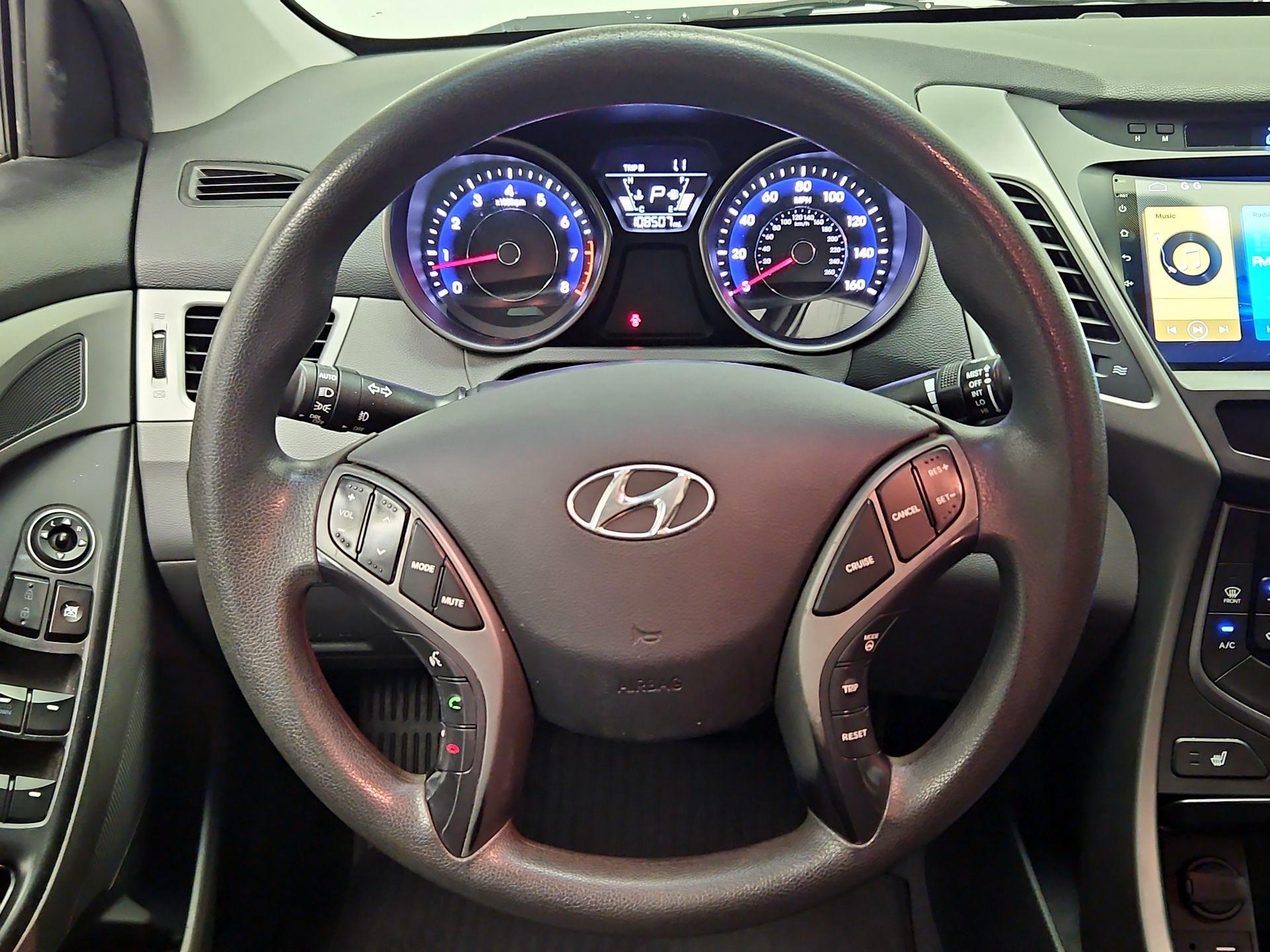 Thumbnail: 2014 Hyundai Elantra - 10
