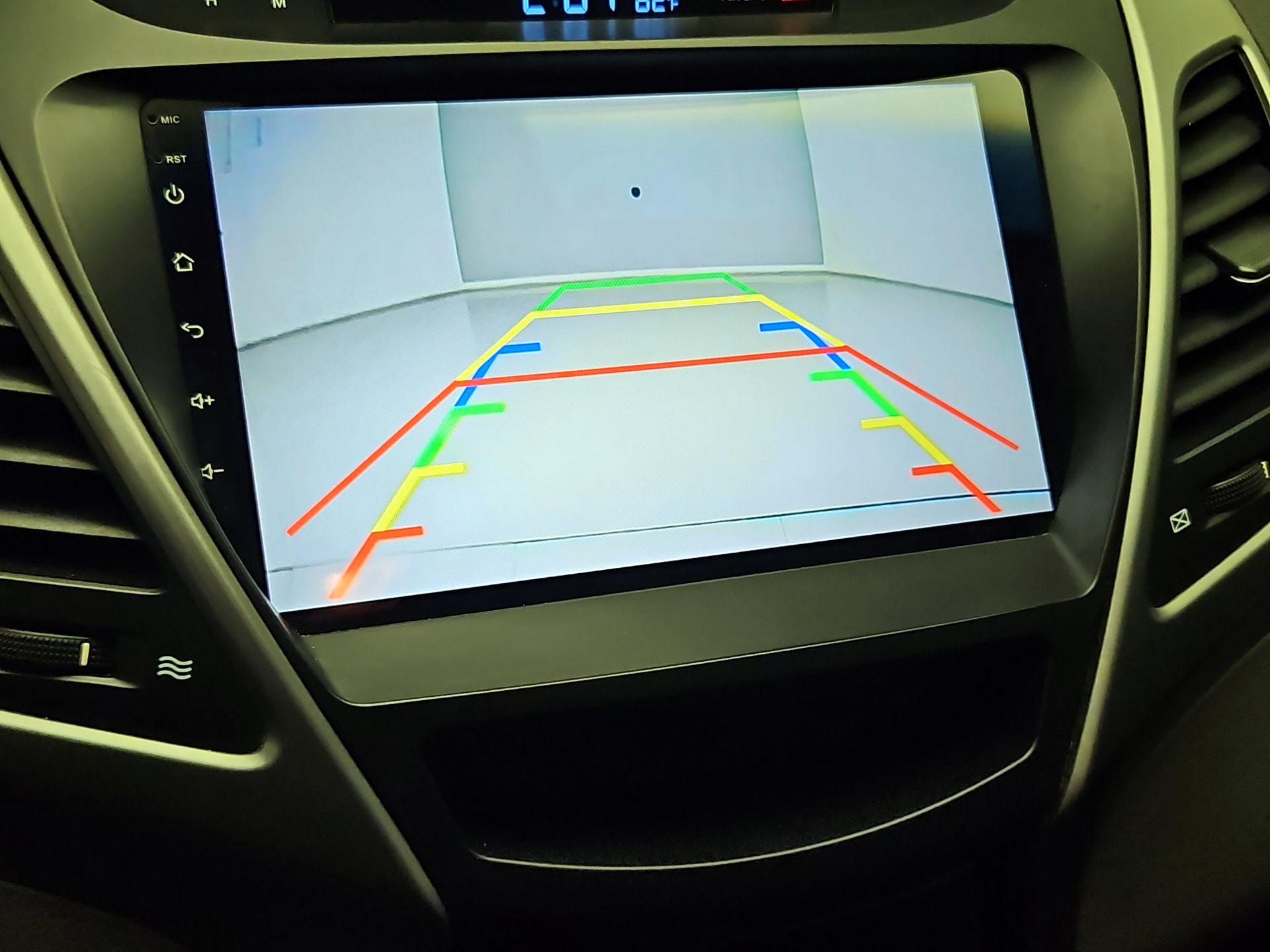 Thumbnail: 2014 Hyundai Elantra - 14