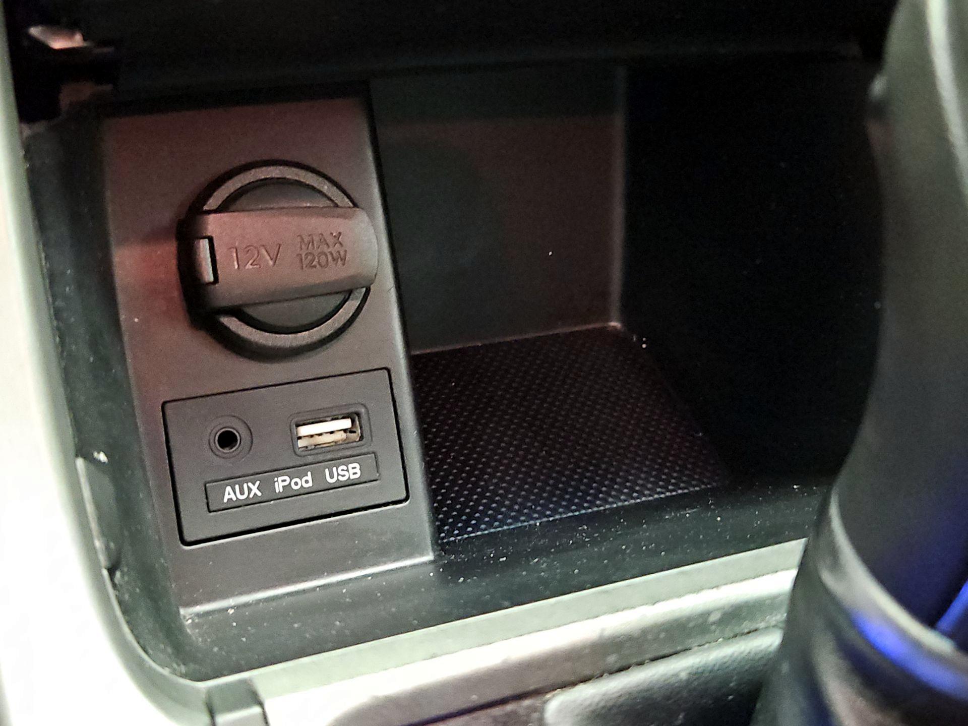 Thumbnail: 2014 Hyundai Elantra - 18