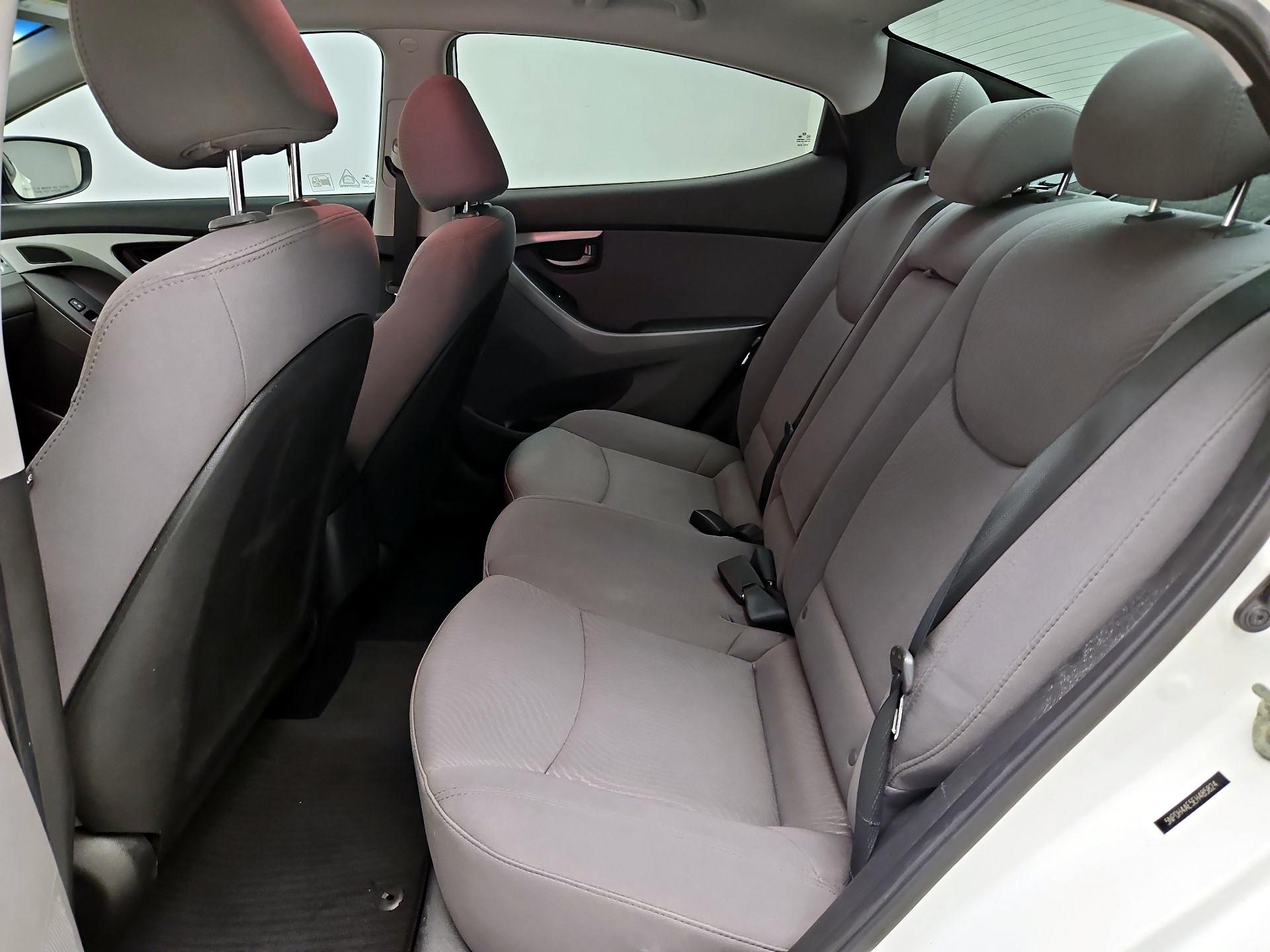 Thumbnail: 2014 Hyundai Elantra - 19