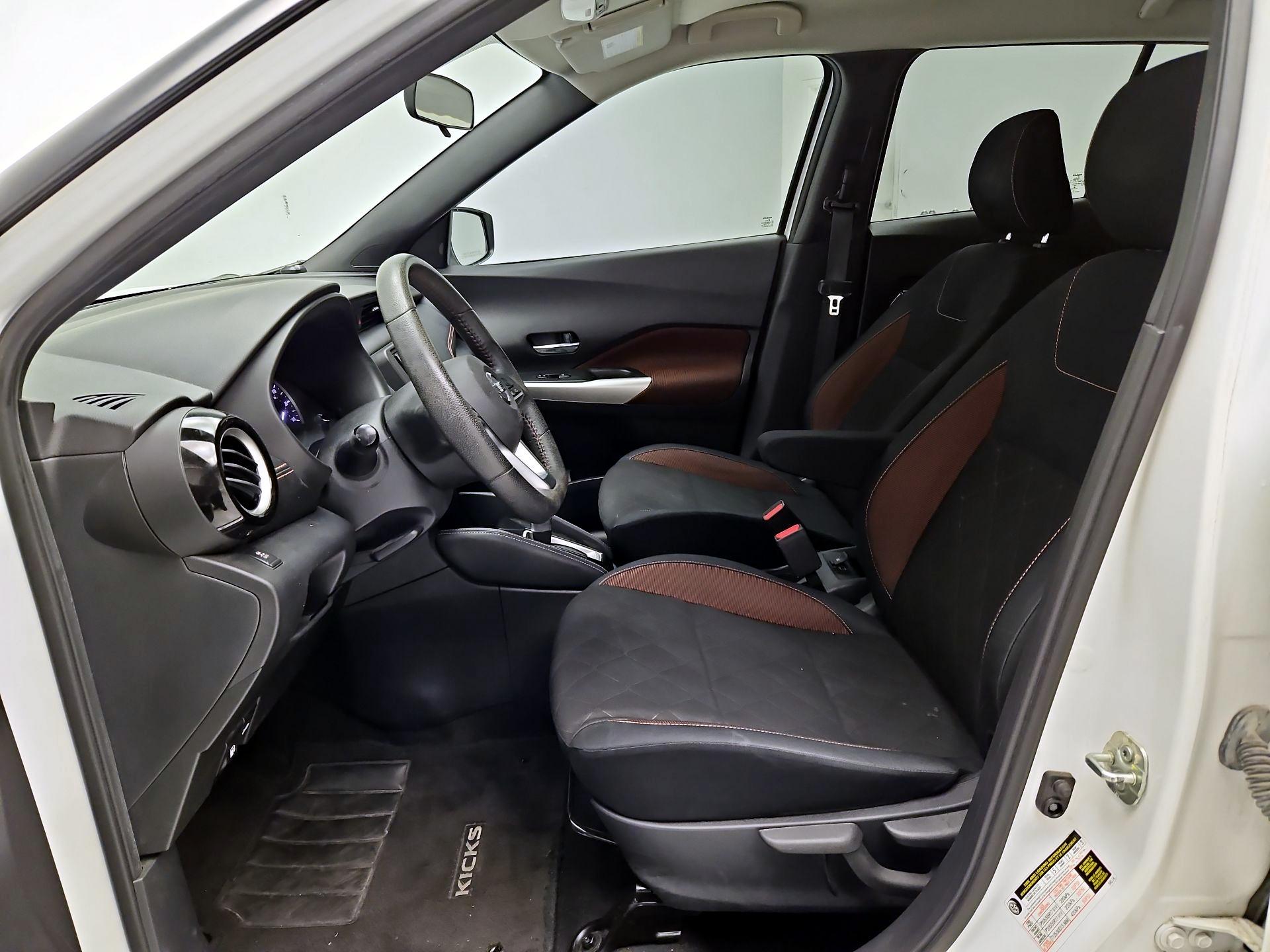 Thumbnail: 2018 Nissan Kicks - 11