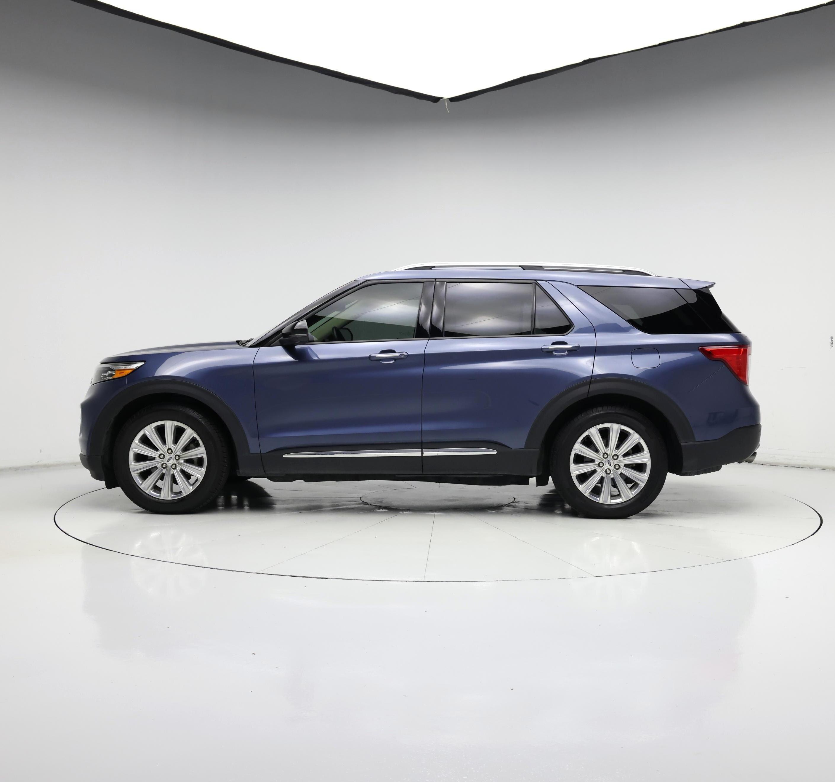 Thumbnail: 2020 Ford Explorer - 3