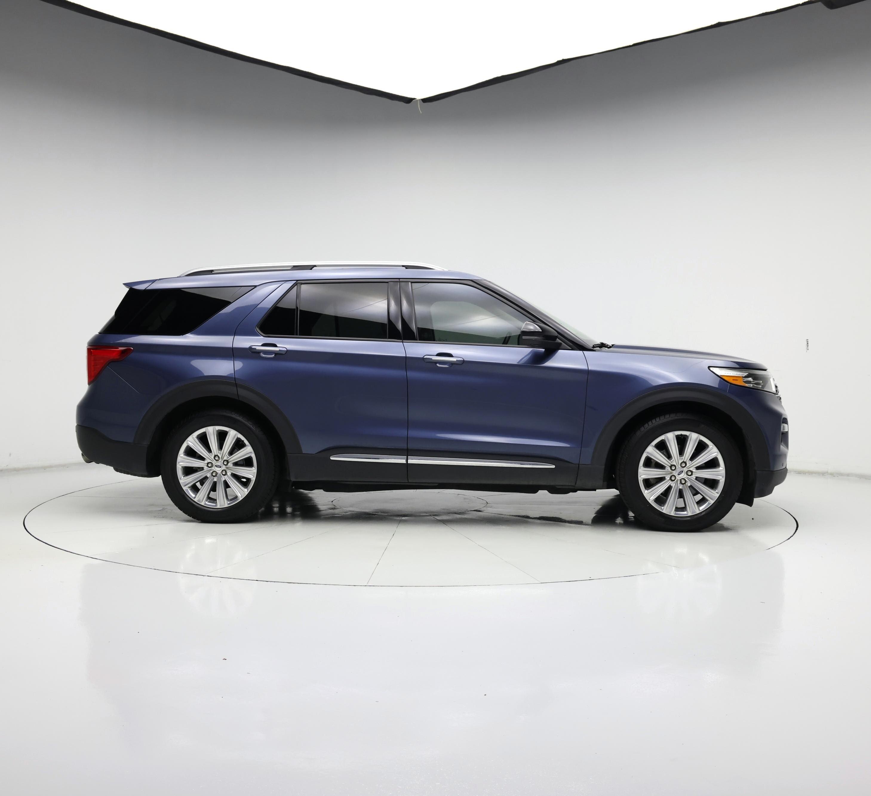 Thumbnail: 2020 Ford Explorer - 7