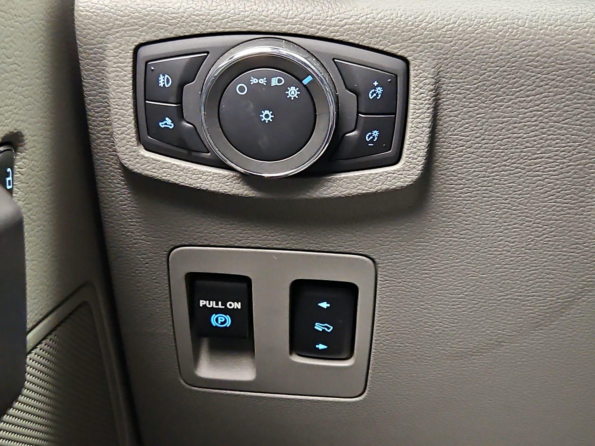 Thumbnail: 2020 Ford F-150 - 13