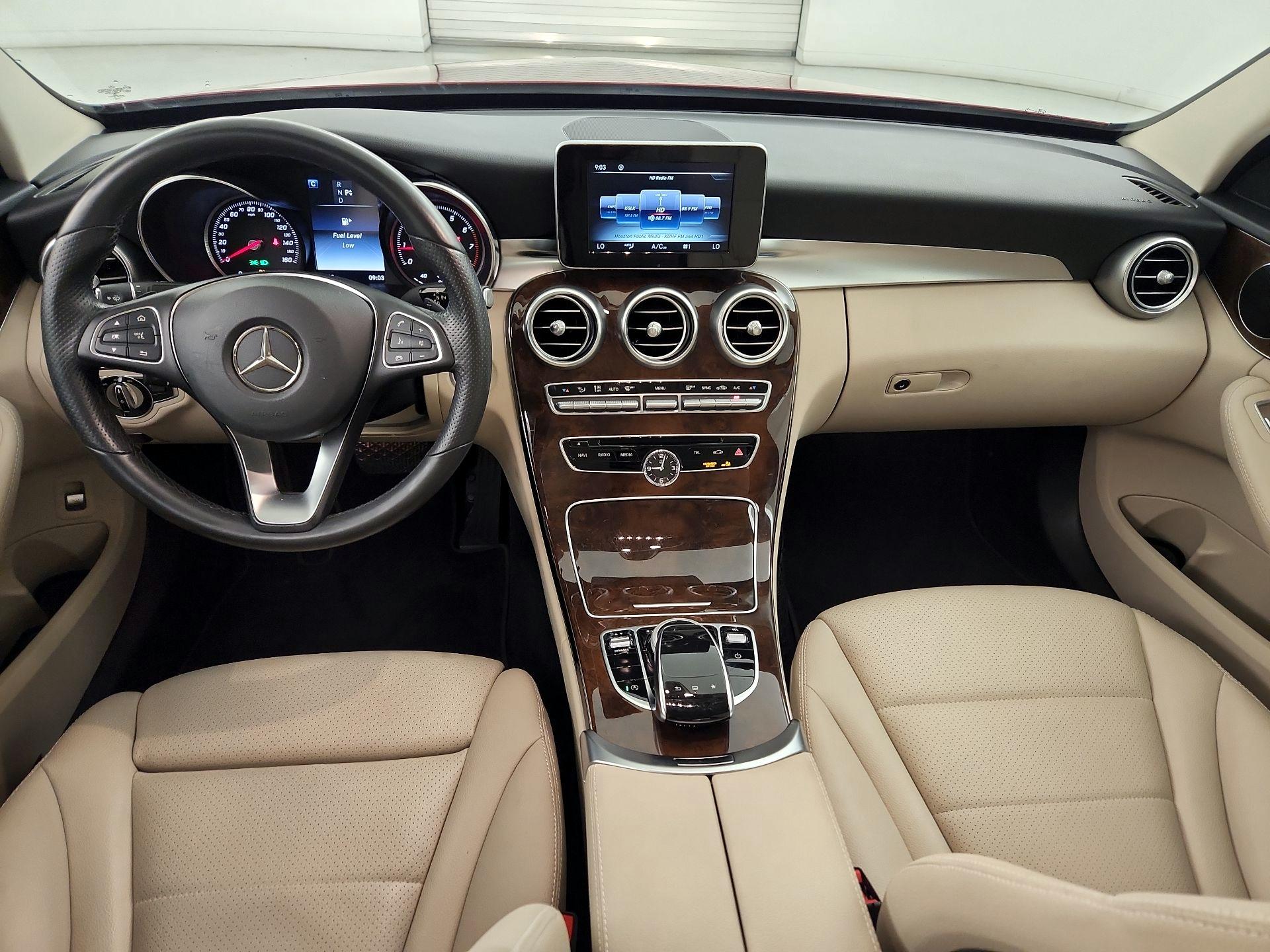 Thumbnail: 2016 Mercedes-Benz C-Class - 9