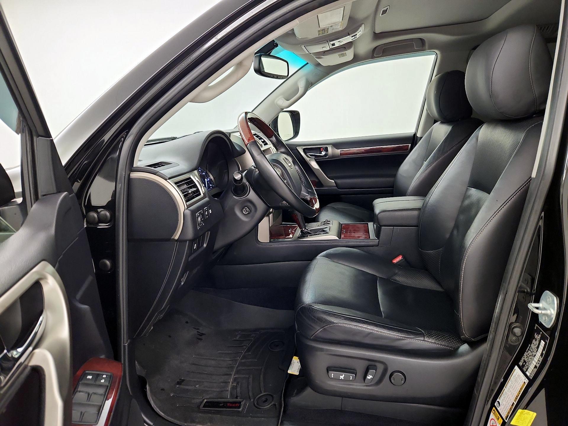 Thumbnail: 2013 Lexus GX - 11