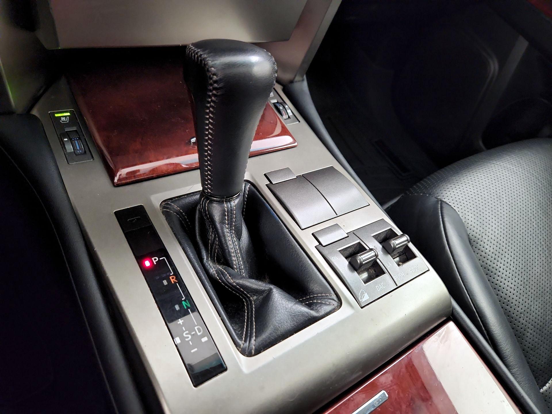Thumbnail: 2013 Lexus GX - 18