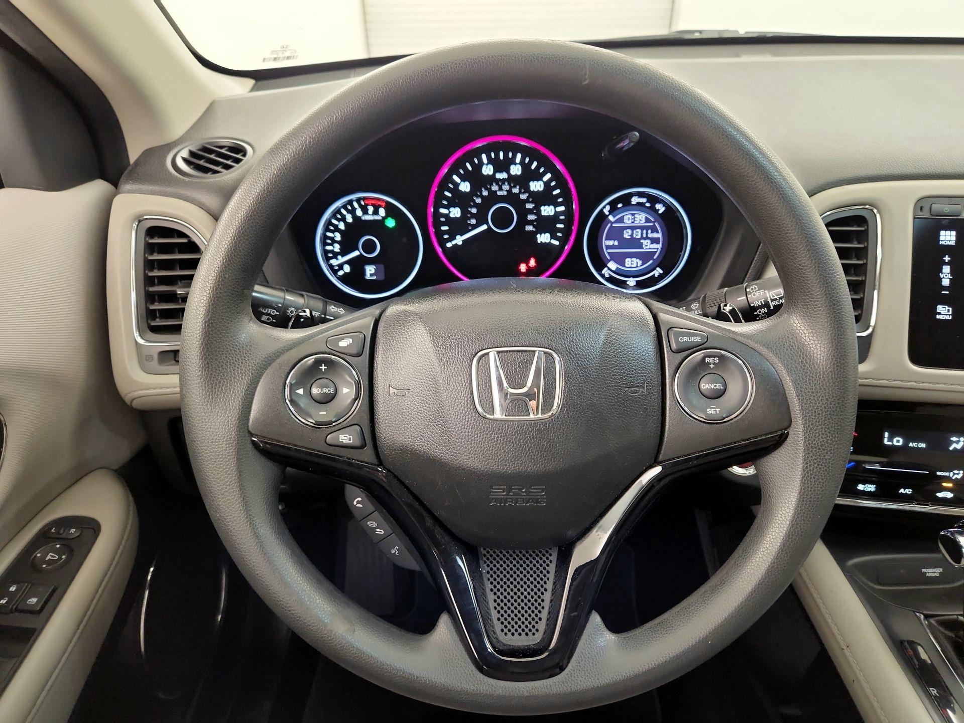 Thumbnail: 2016 Honda HR-V - 10
