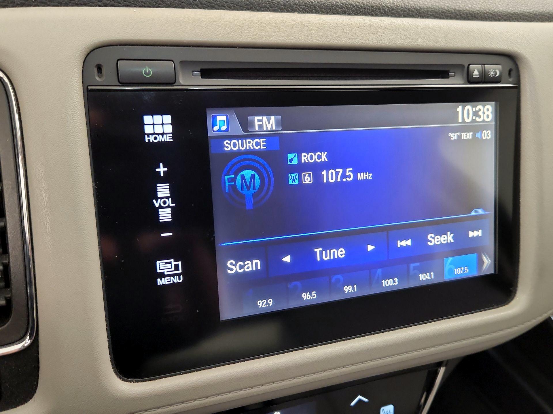 Thumbnail: 2016 Honda HR-V - 15