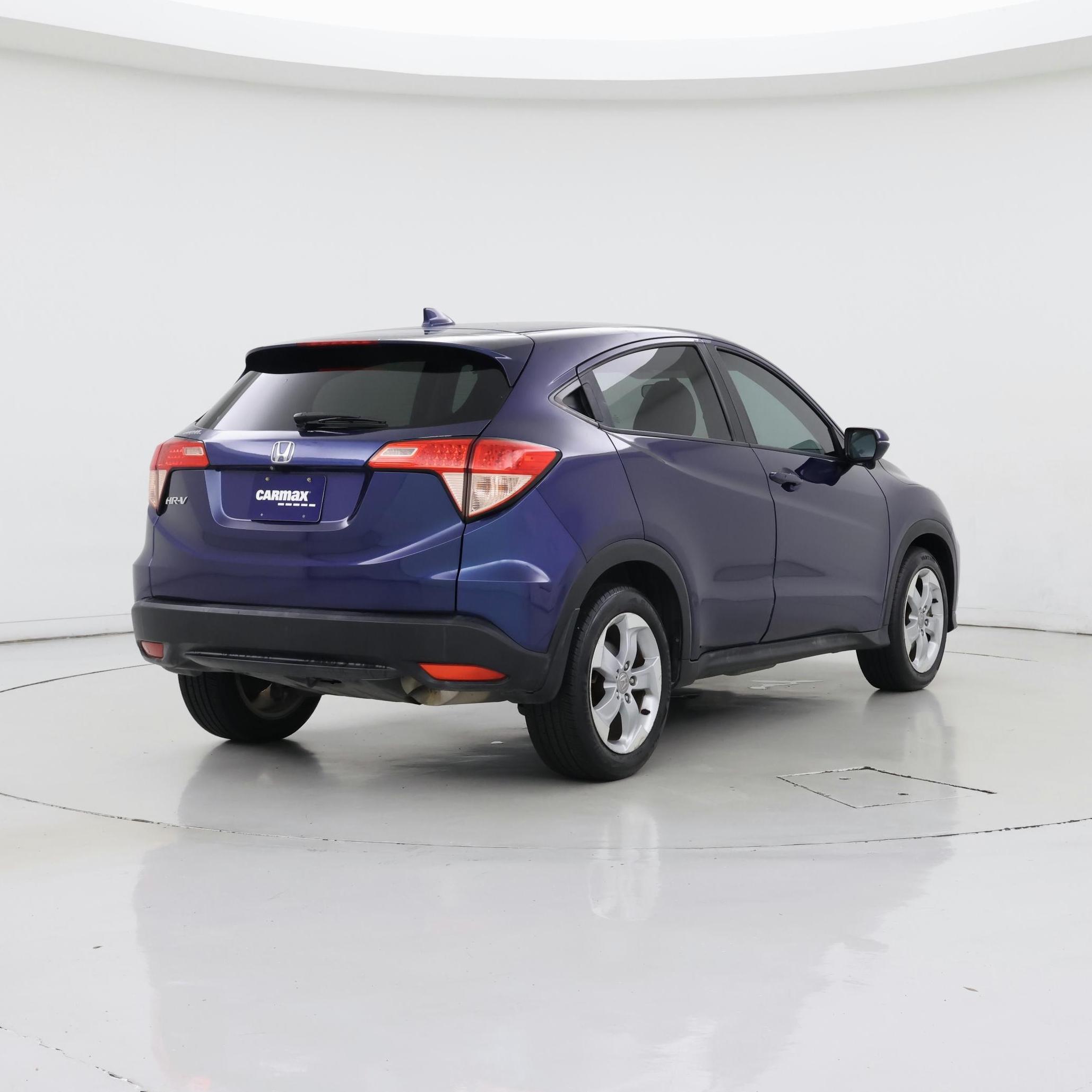 Thumbnail: 2016 Honda HR-V - 8