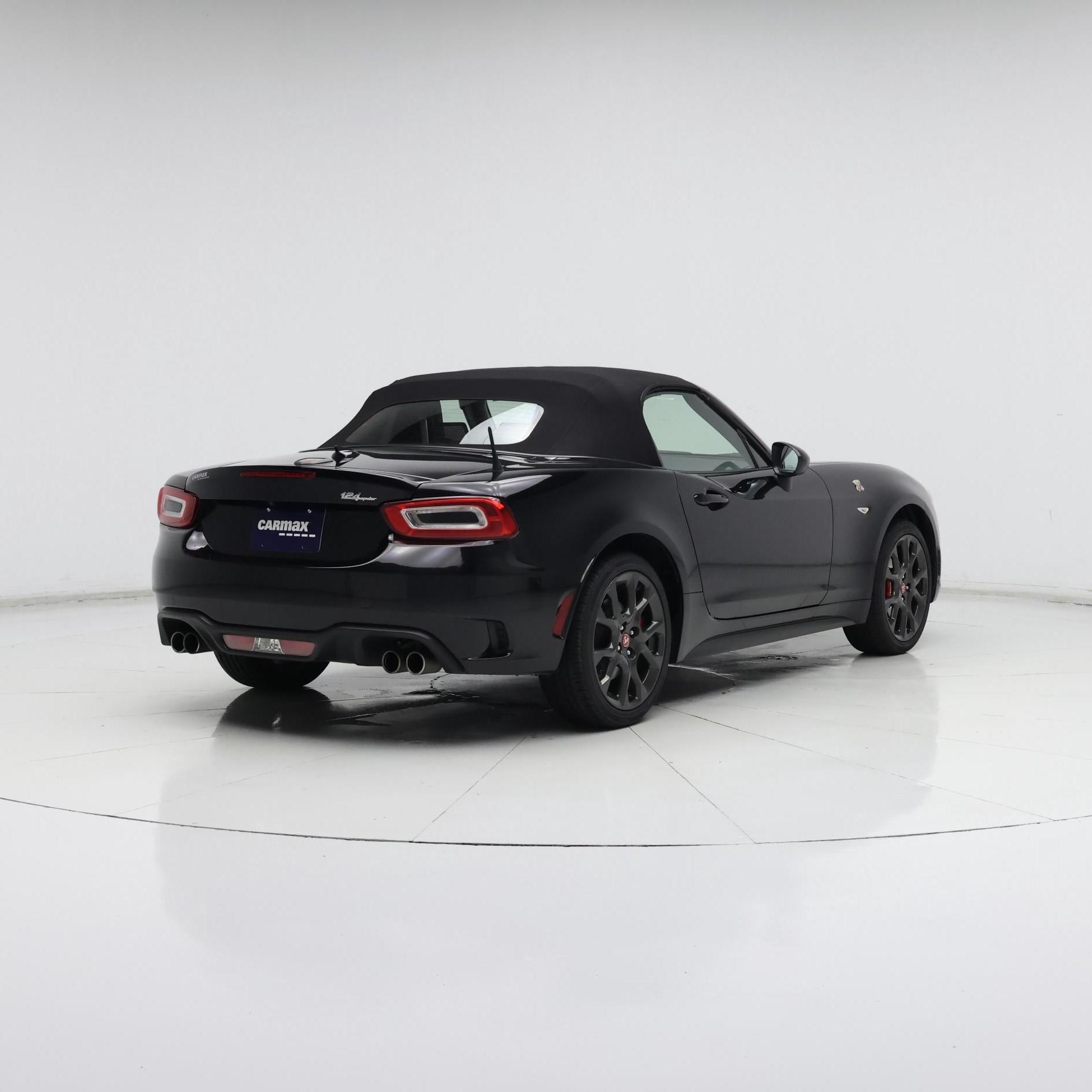 Thumbnail: 2019 Fiat 124 Spider - 8