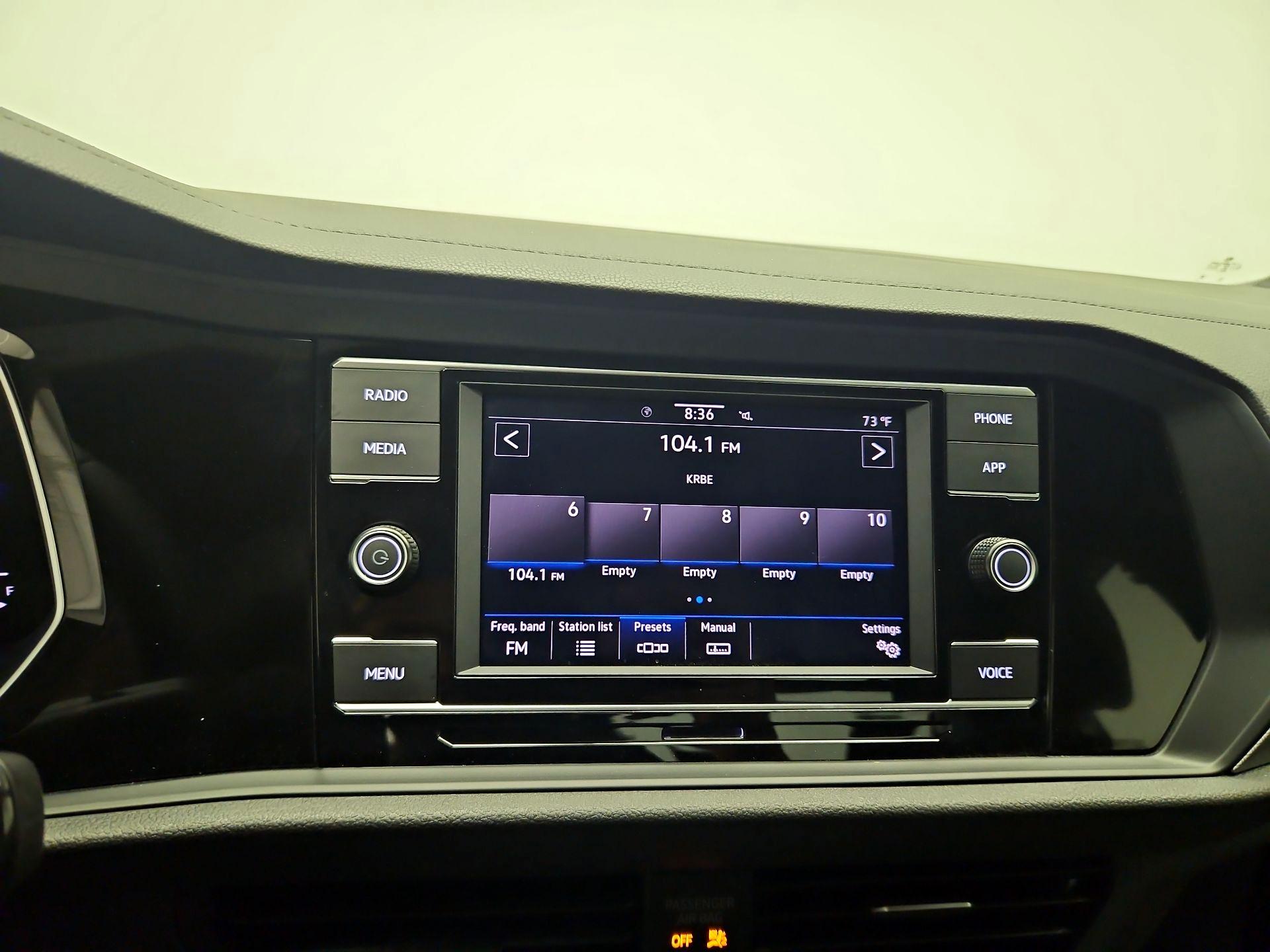 Thumbnail: 2024 Volkswagen Jetta - 14