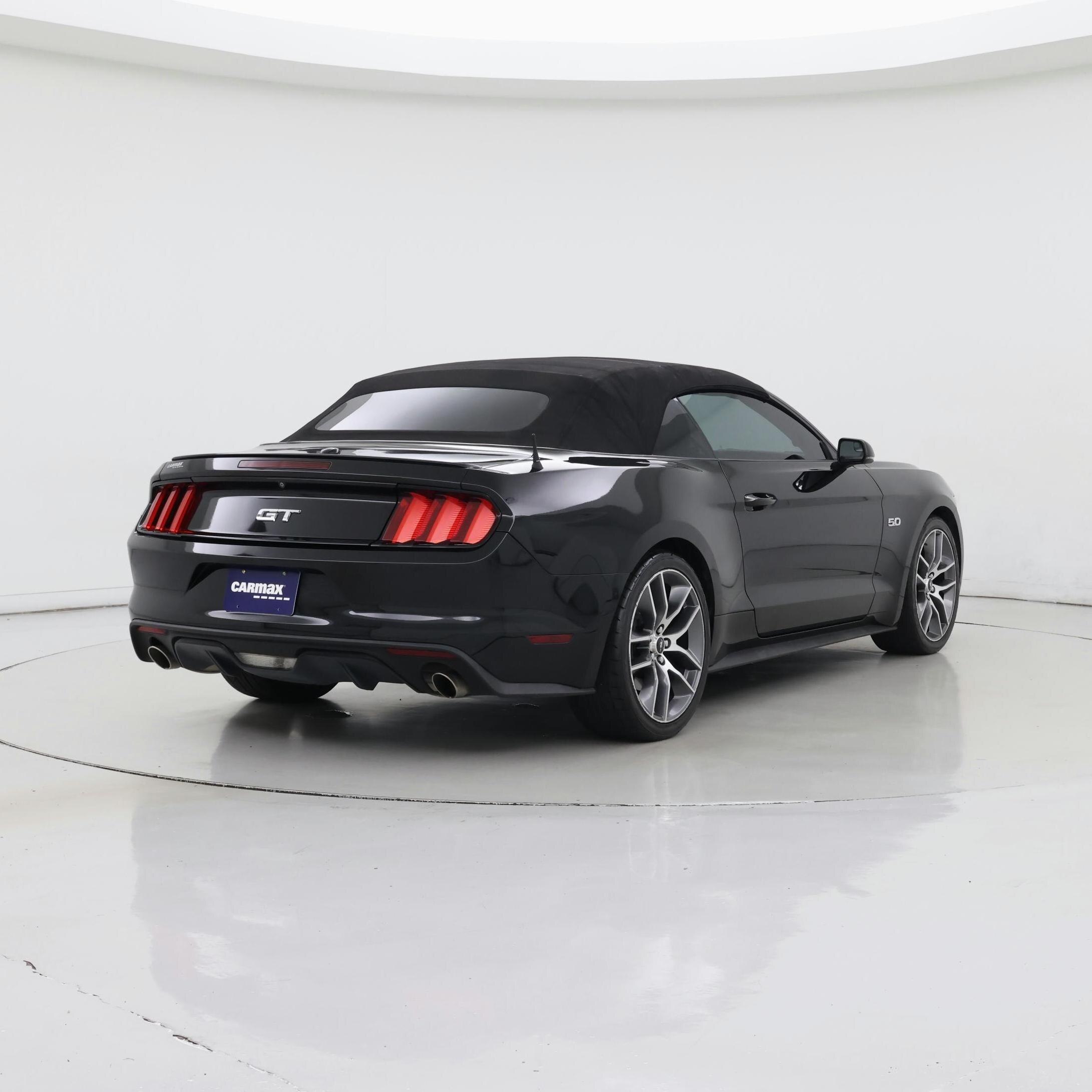 Thumbnail: 2015 Ford Mustang - 8