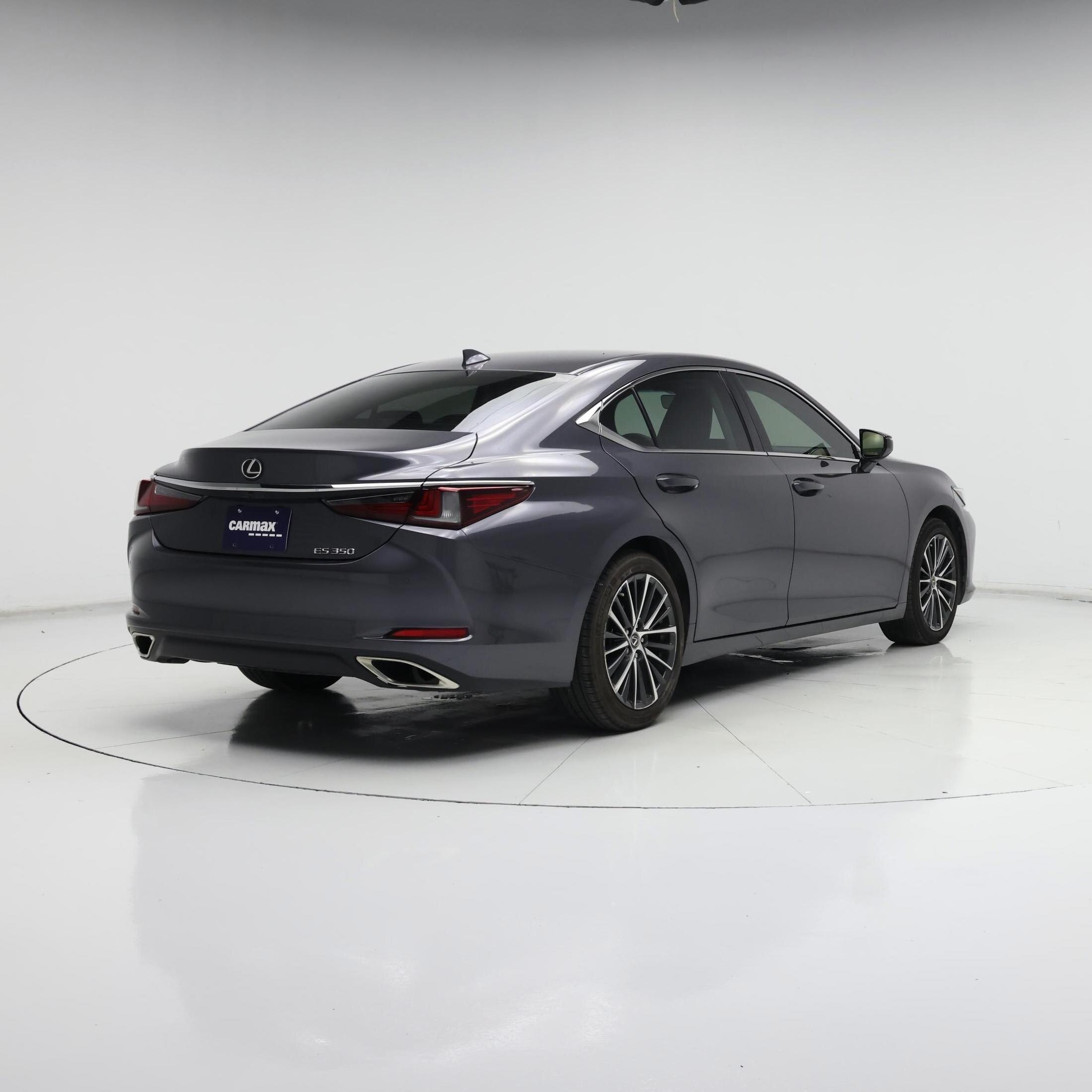 Thumbnail: 2022 Lexus ES - 8