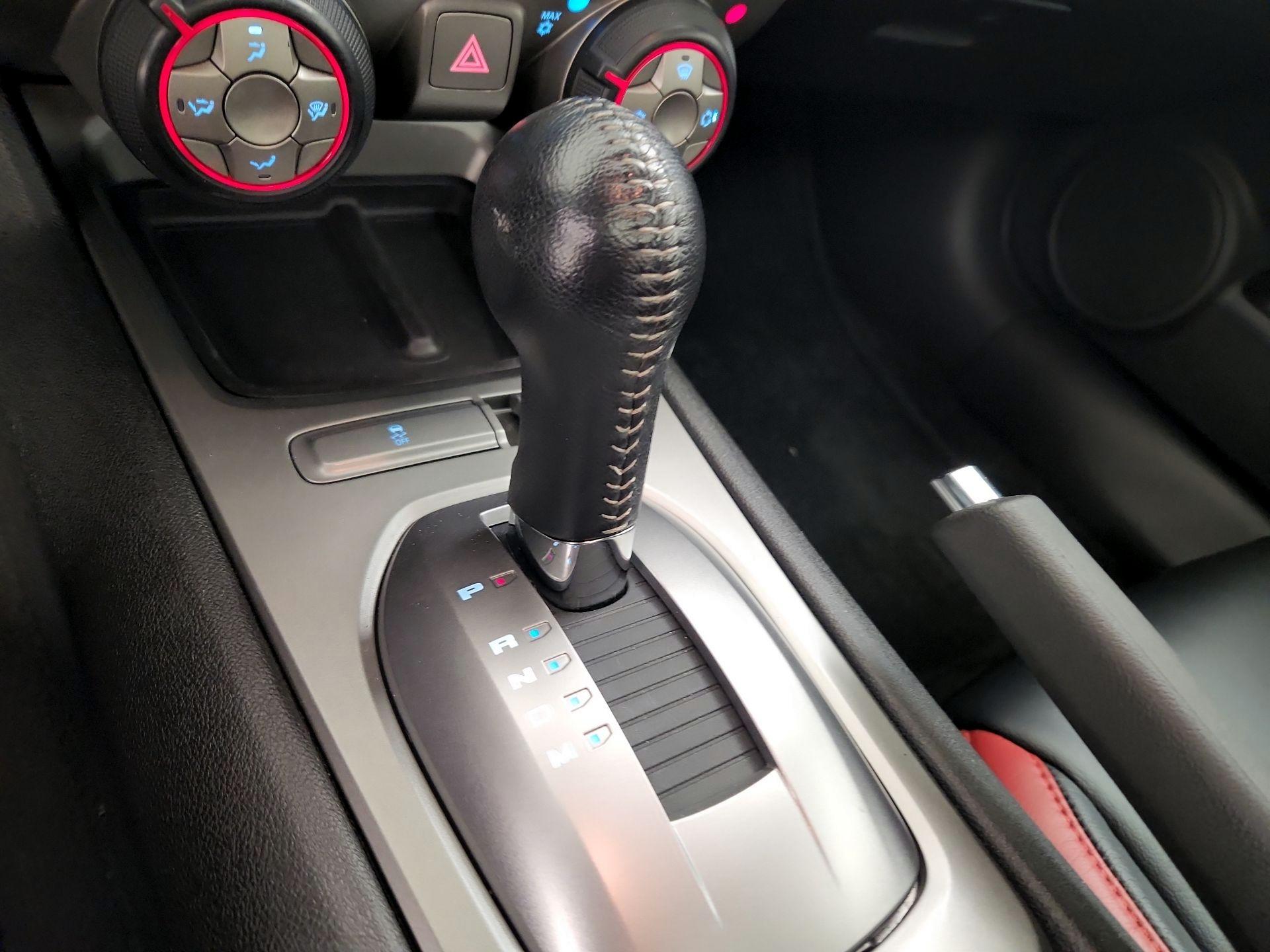 Thumbnail: 2014 Chevrolet Camaro - 17
