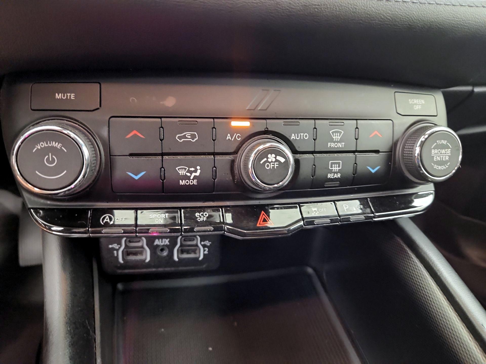 Thumbnail: 2021 Dodge Durango - 16