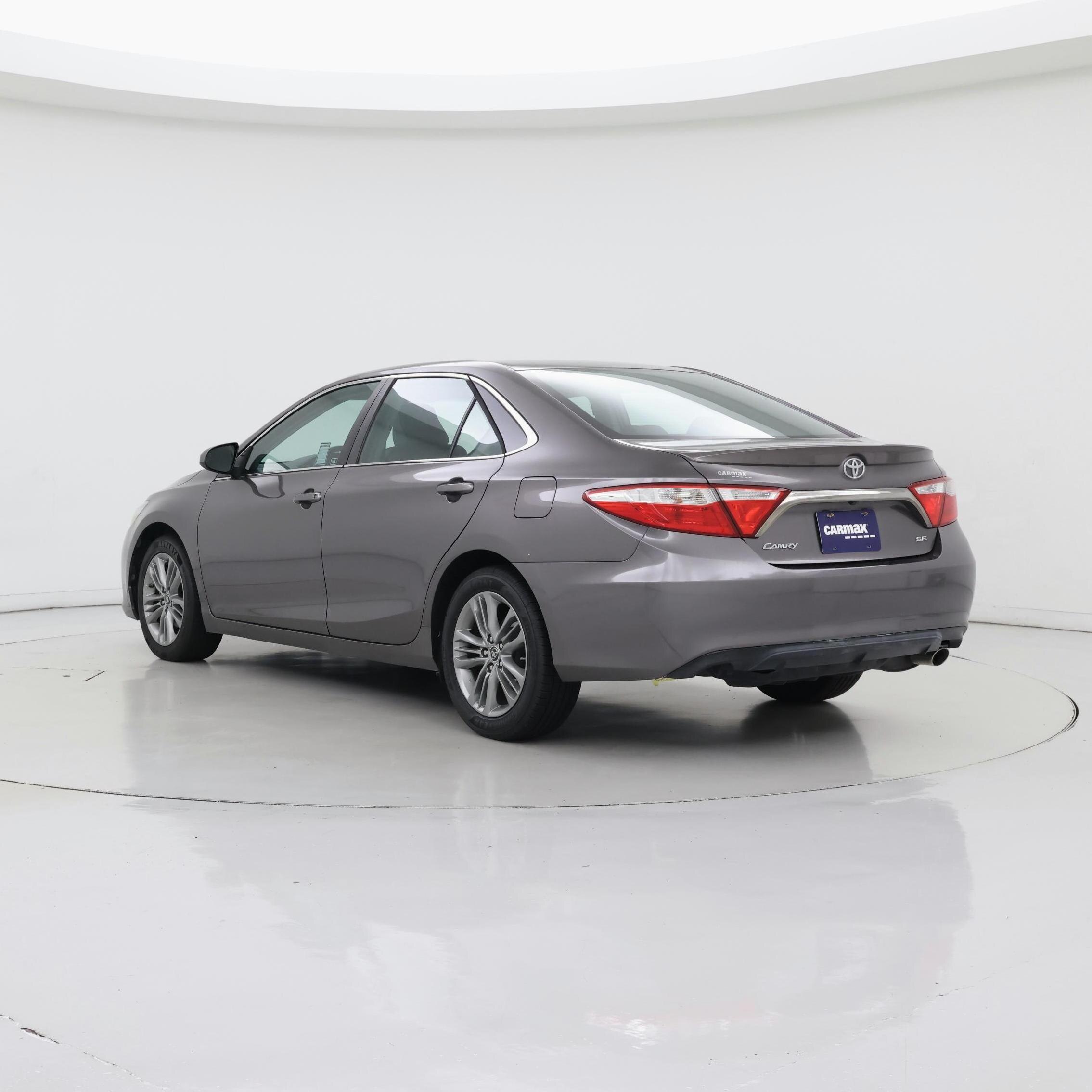 Thumbnail: 2015 Toyota Camry - 2