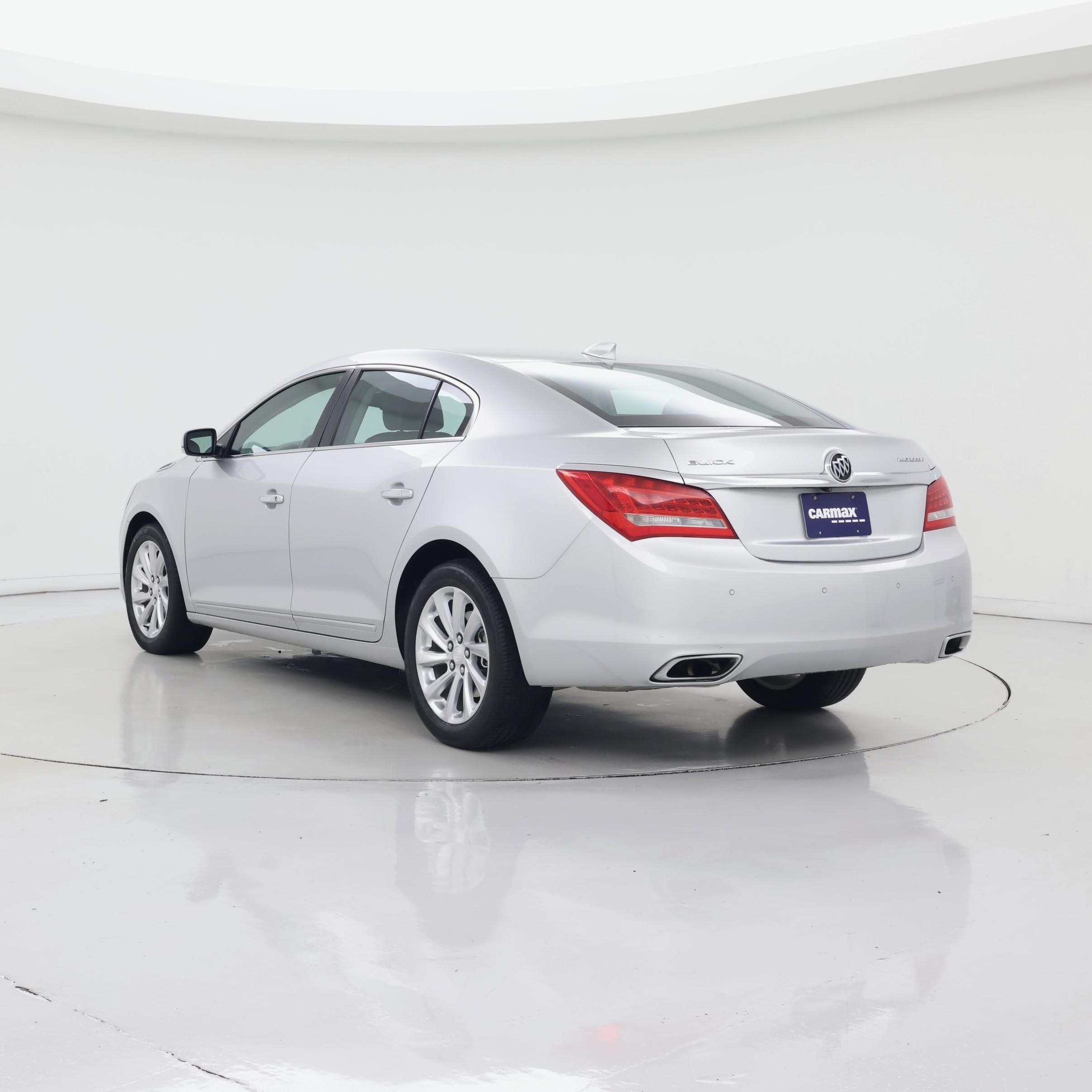 Thumbnail: 2016 Buick LaCrosse - 2