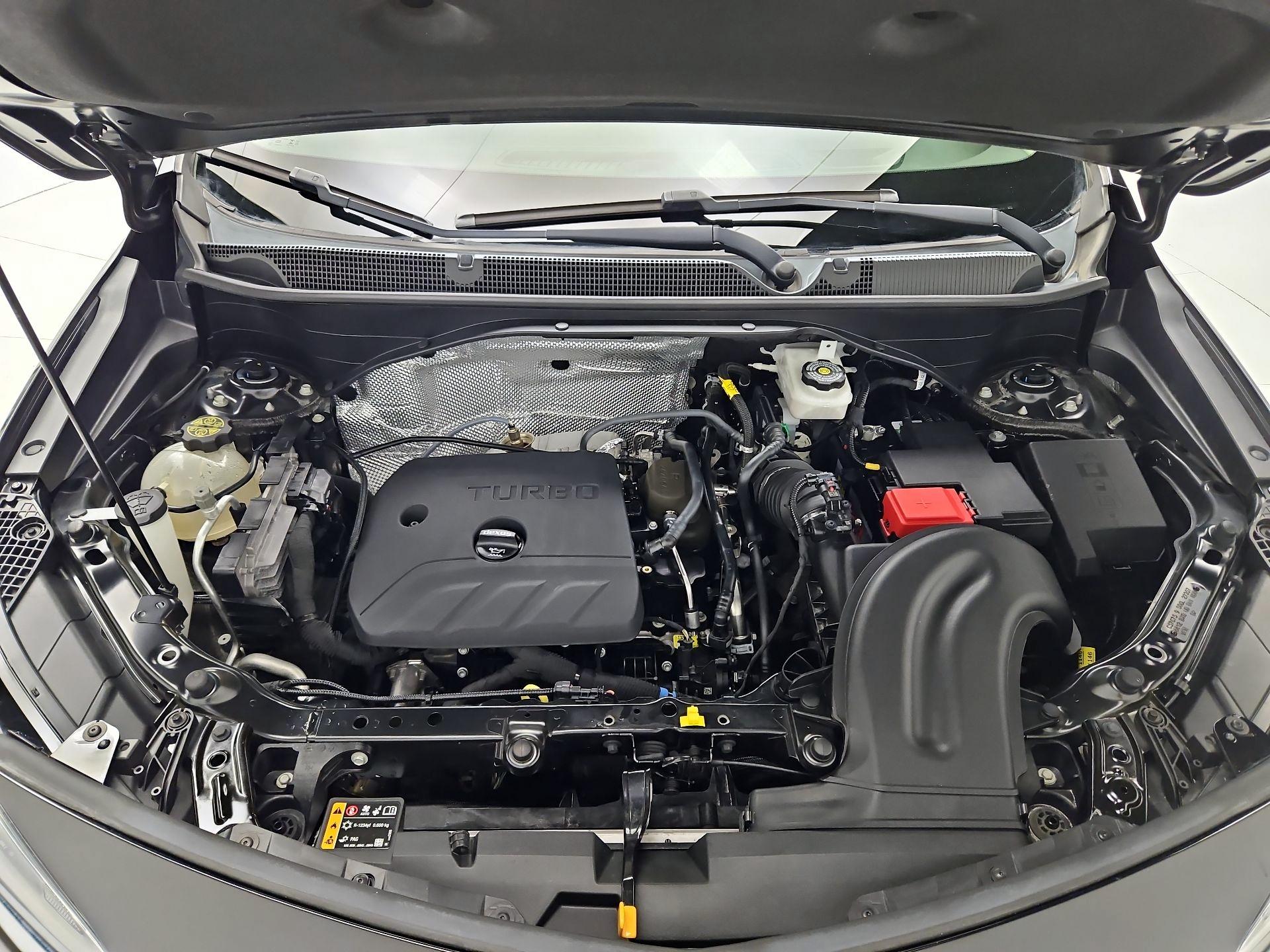 Thumbnail: 2022 Buick Encore GX - 19