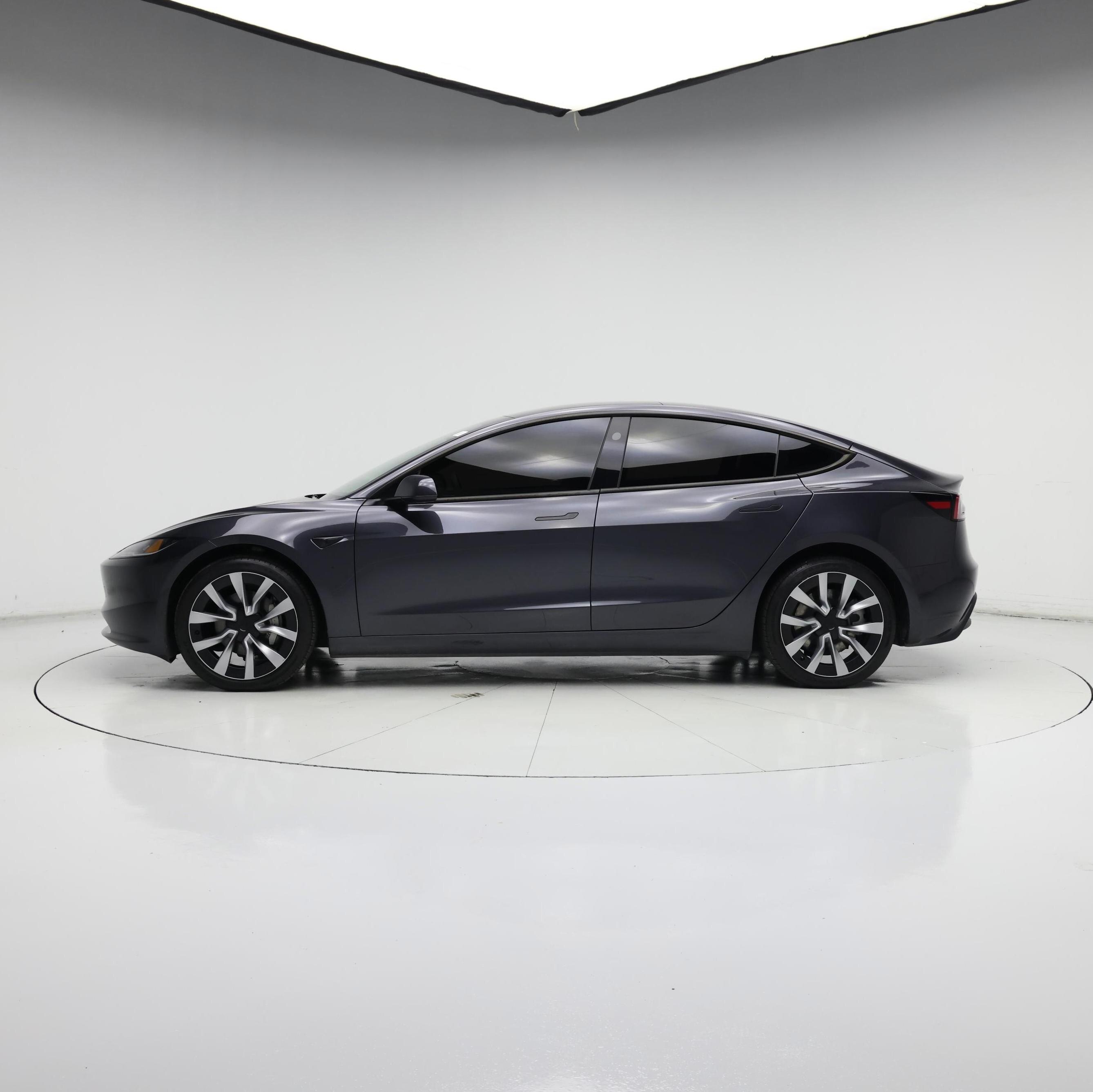 Thumbnail: 2025 Tesla Model 3 - 3